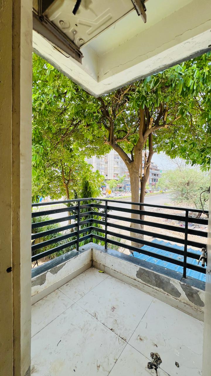 3 BHK 241 Sq. Yrd. Residential Flat / Appartment for Sell in Sola Ahmedabad - Media 14