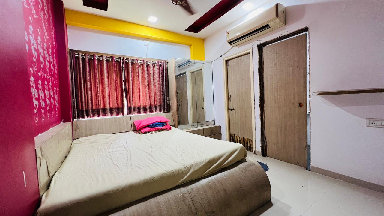 3 BHK 241 Sq. Yrd. Residential Flat / Appartment for Sell in Sola Ahmedabad