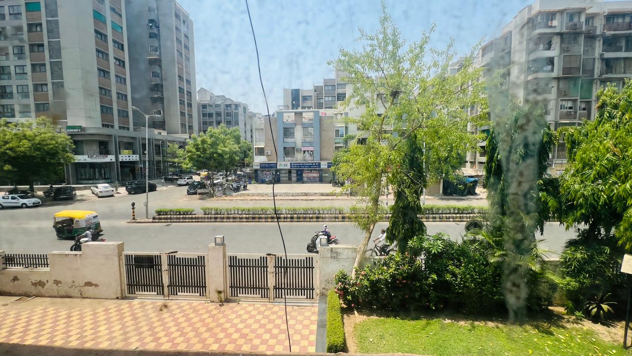 3 BHK 241 Sq. Yrd. Residential Flat / Appartment for Sell in Sola Ahmedabad - Media 19