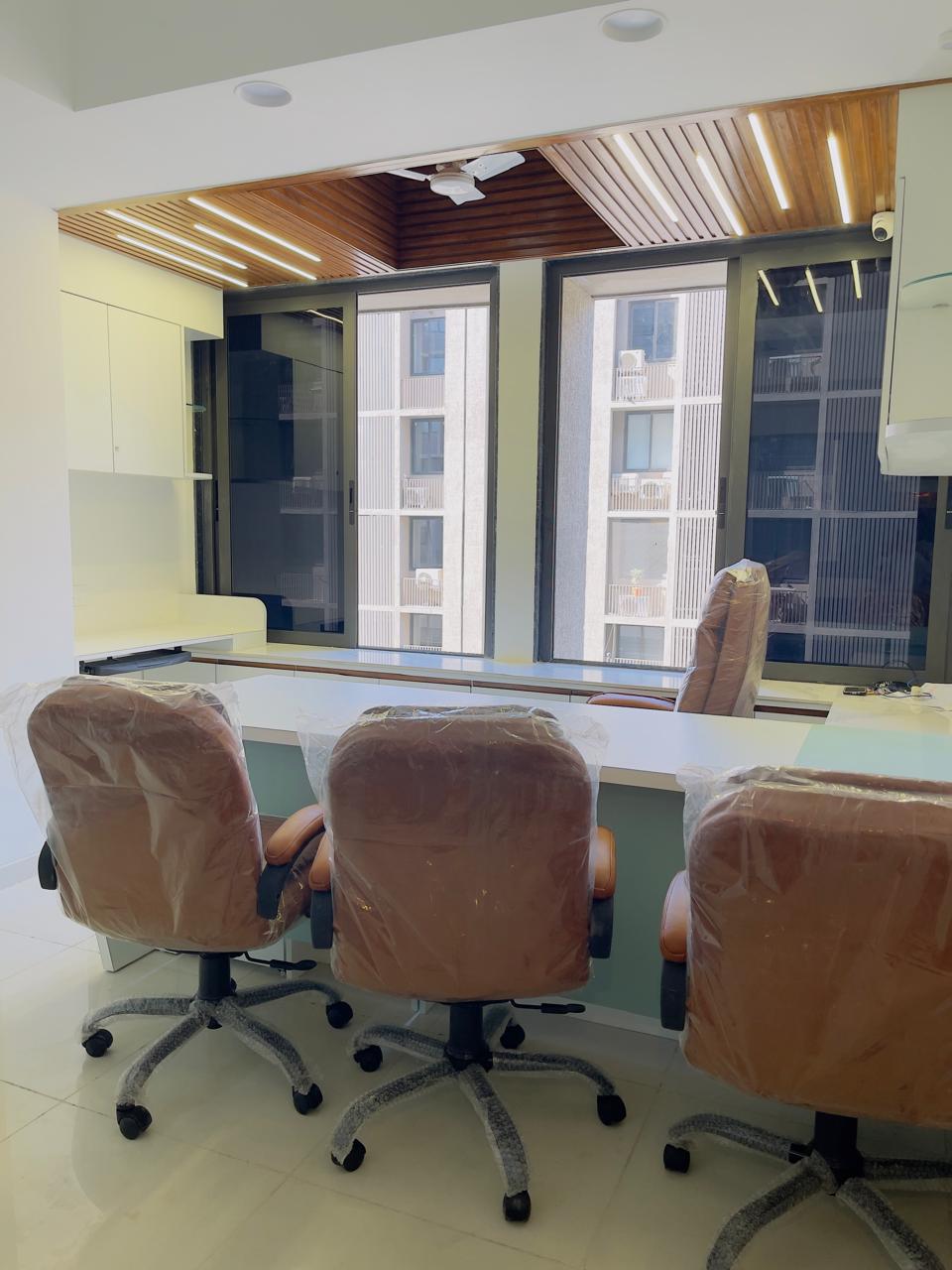 981 Sq. Ft. Commercial Office for Sell in Gota Ahmedabad - Media 8