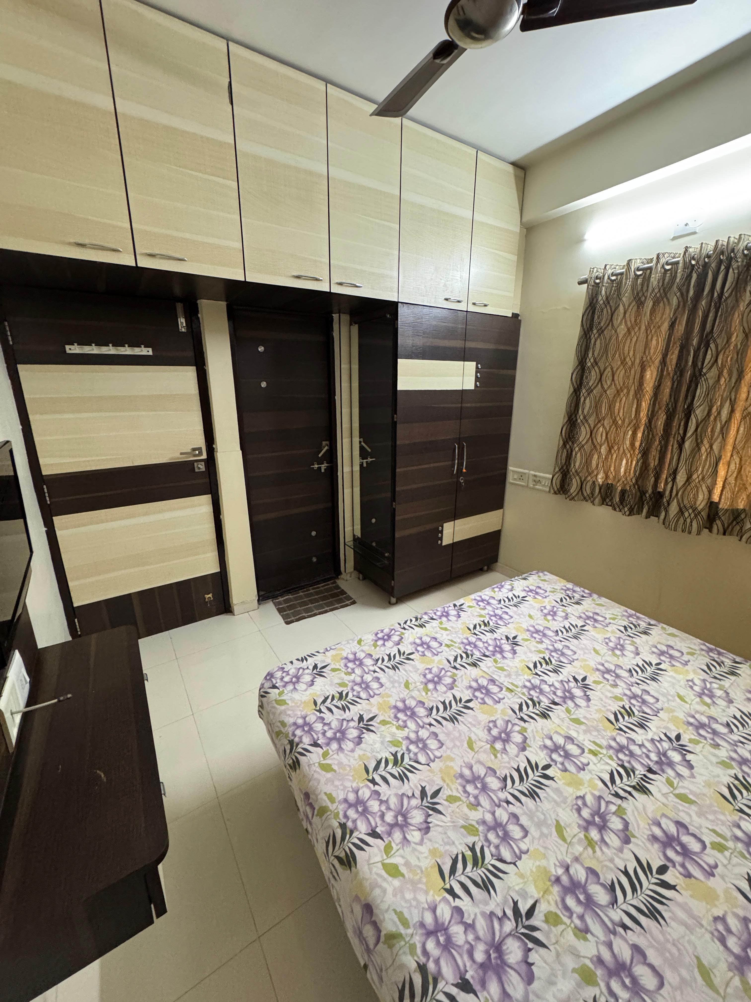 2 BHK 1089 Sq. Ft. Residential Penthouse for Sell in Vandematram Ahmedabad - Media 5