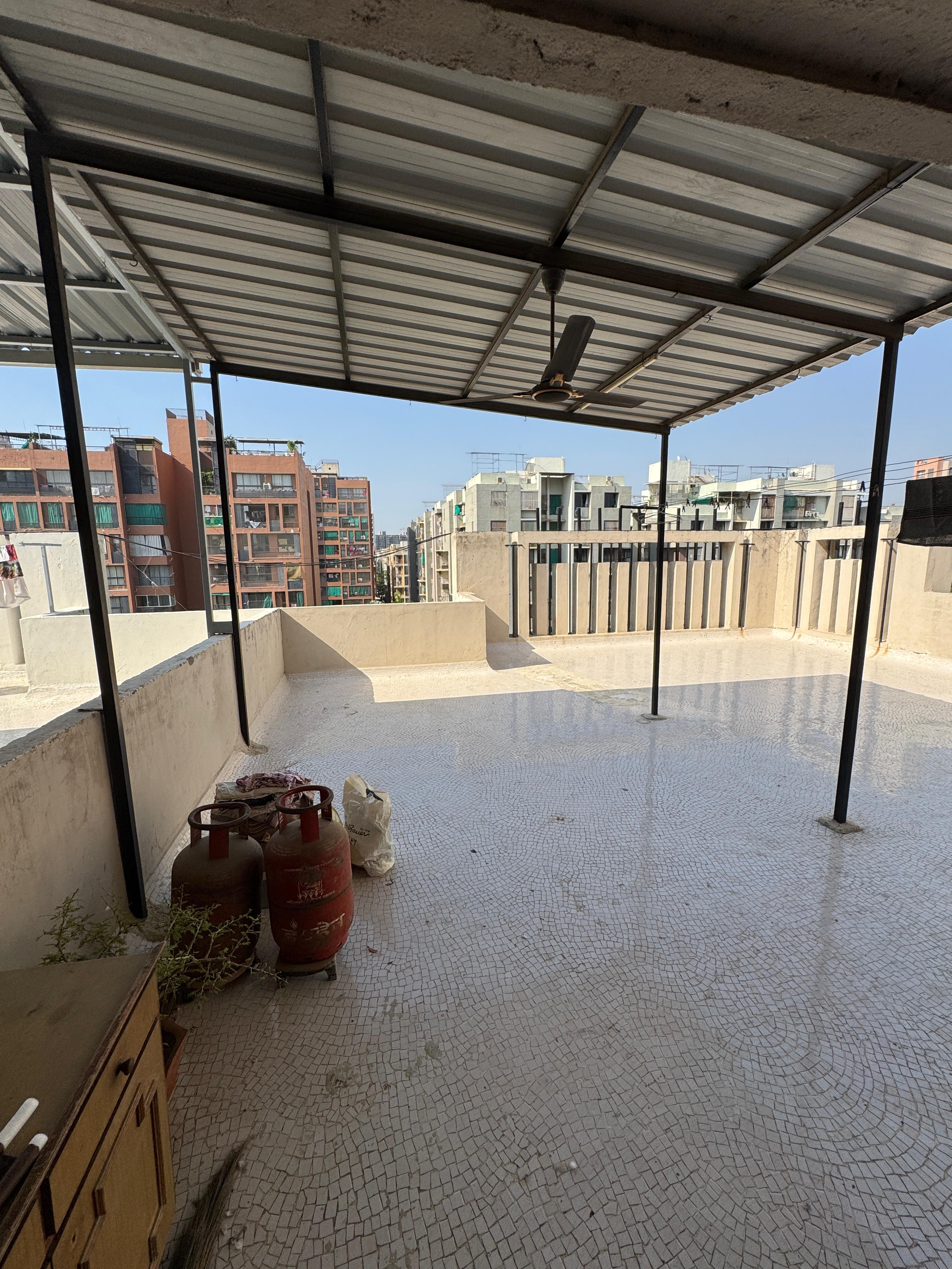 2 BHK 1089 Sq. Ft. Residential Penthouse for Sell in Vandematram Ahmedabad - Media 2