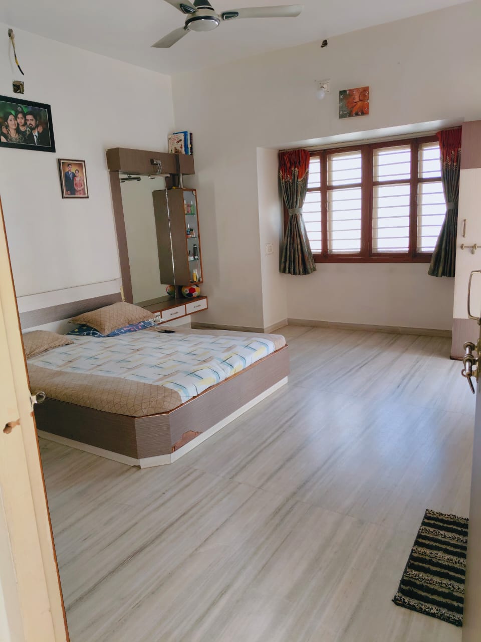 3 BHK 235 Sq. Yrd. Residential Bunglow / Villa for Sell in Chankyapuri Ahmedabad - Media 5