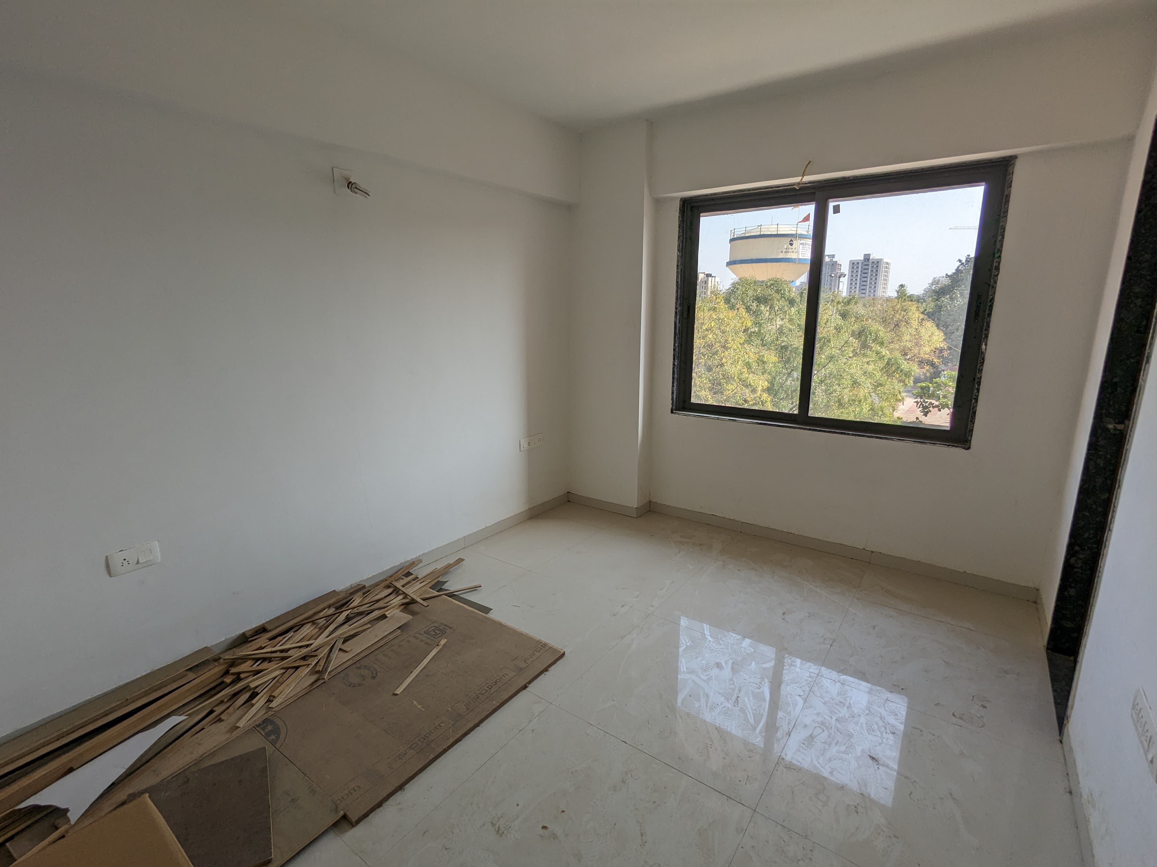 3 BHK 1737 Sq. Ft. Residential Flat / Appartment for Rent in Vaishnodevi Ahmedabad - Media 12