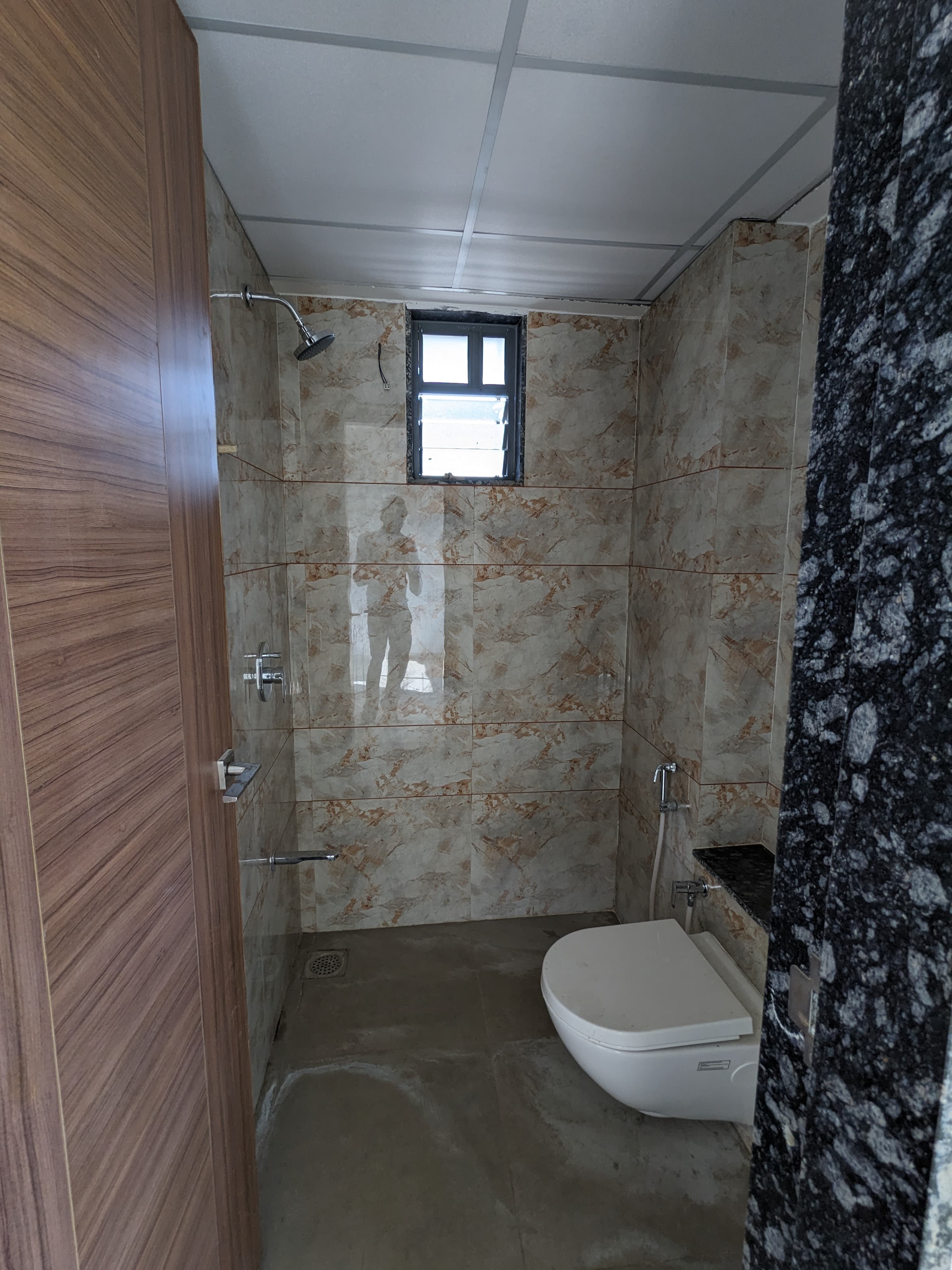 3 BHK 1737 Sq. Ft. Residential Flat / Appartment for Rent in Vaishnodevi Ahmedabad - Media 11