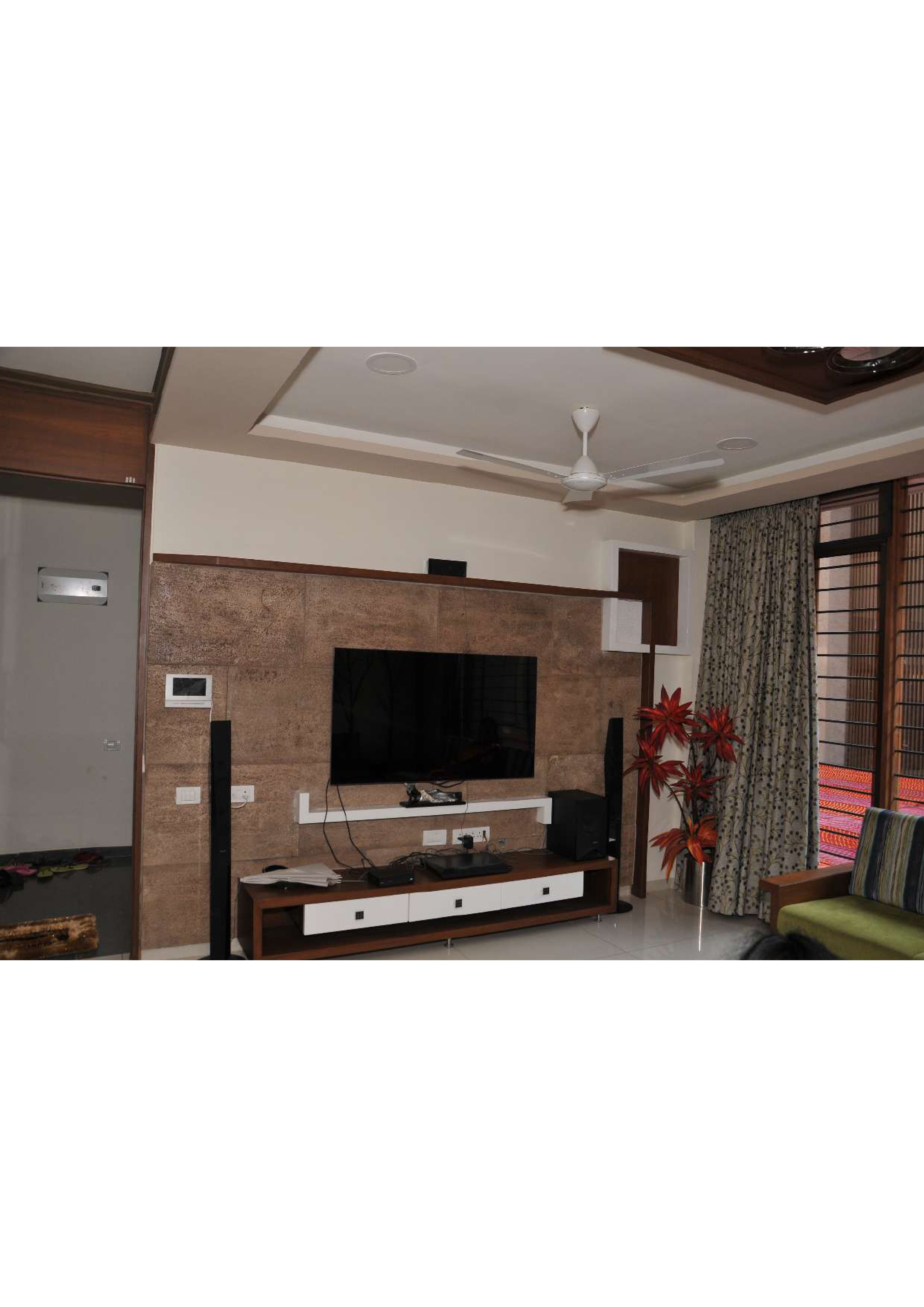 5 BHK 486 Sq. Yrd. Residential Bunglow / Villa for Sell in Sola Ahmedabad - Media 5