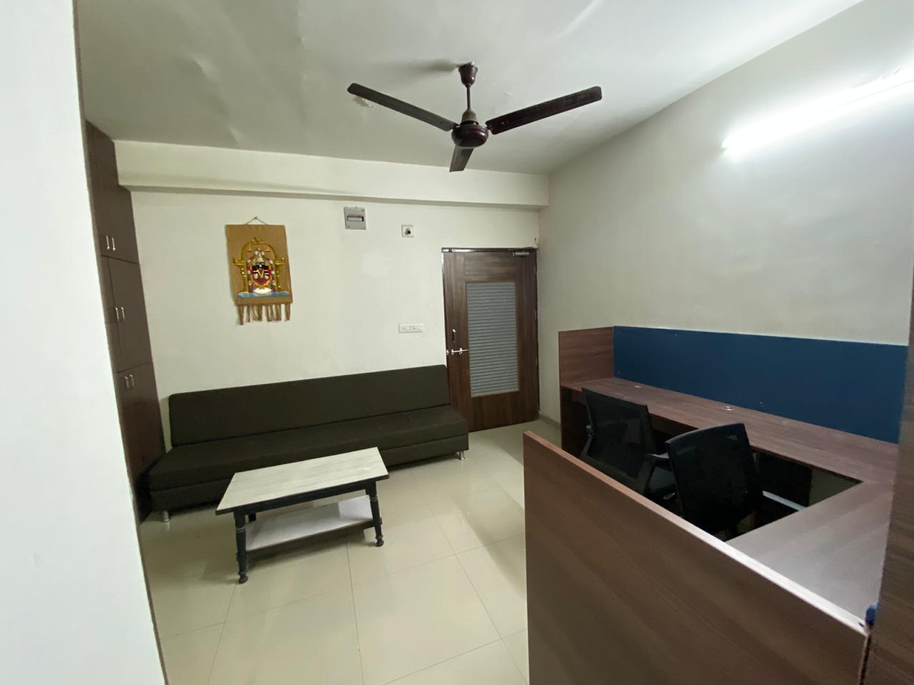 Office 456 Sq. Ft. Commercial Flat / Appartment for Sell in Bodakdev Ahmedabad - Media 4
