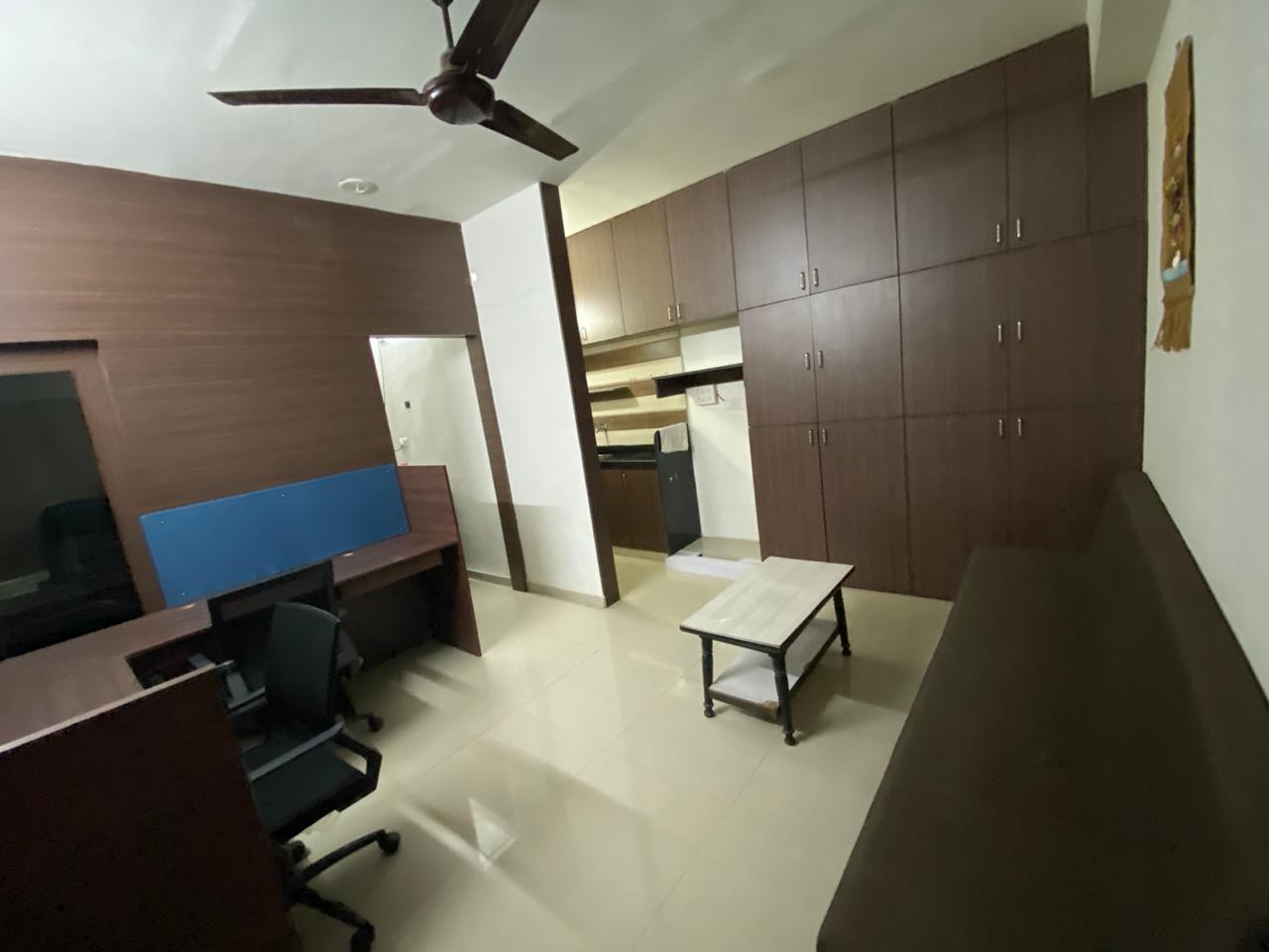 Office 456 Sq. Ft. Commercial Flat / Appartment for Sell in Bodakdev Ahmedabad - Media 2