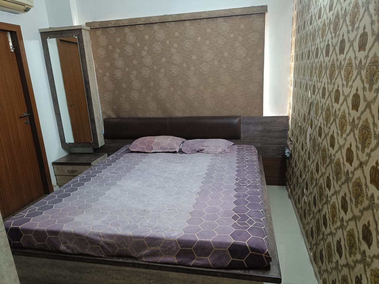 2 BHK 130 Sq. Yrd. Residential Flat / Appartment for Sell in Gota Ahmedabad - Media 13