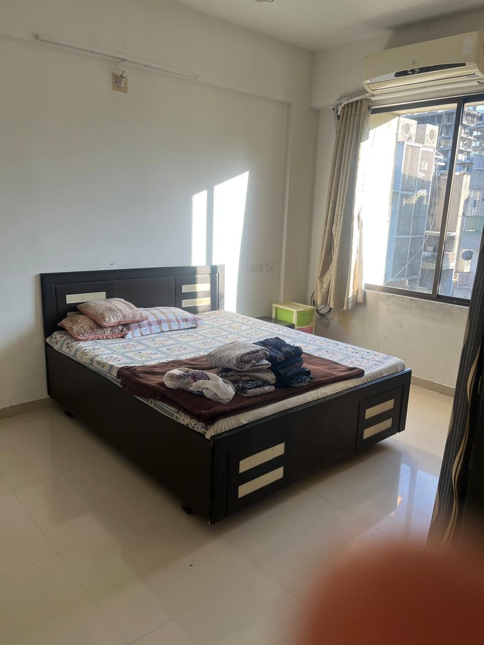 3 BHK 200 Sq. Yrd. Residential Flat / Appartment for Sell in Sola Ahmedabad