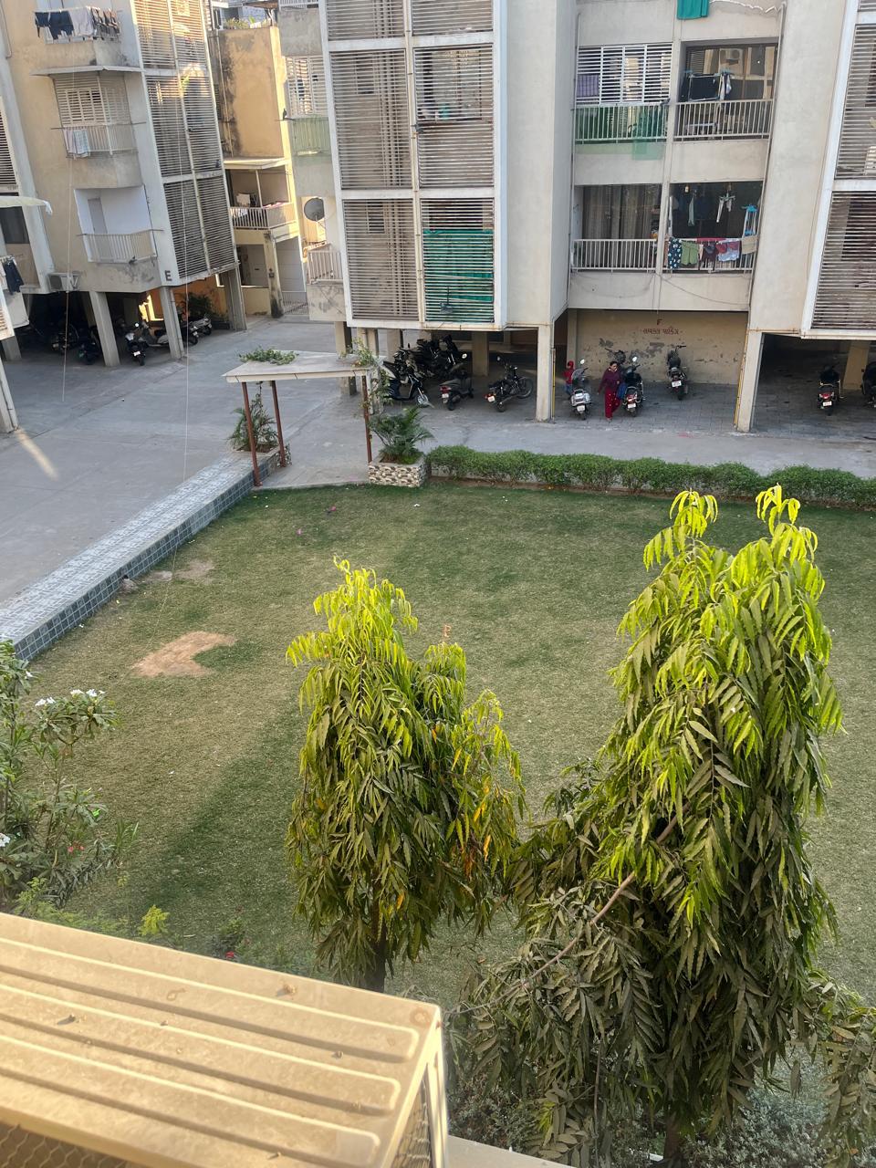 3 BHK 200 Sq. Yrd. Residential Flat / Appartment for Sell in Sola Ahmedabad - Media 5