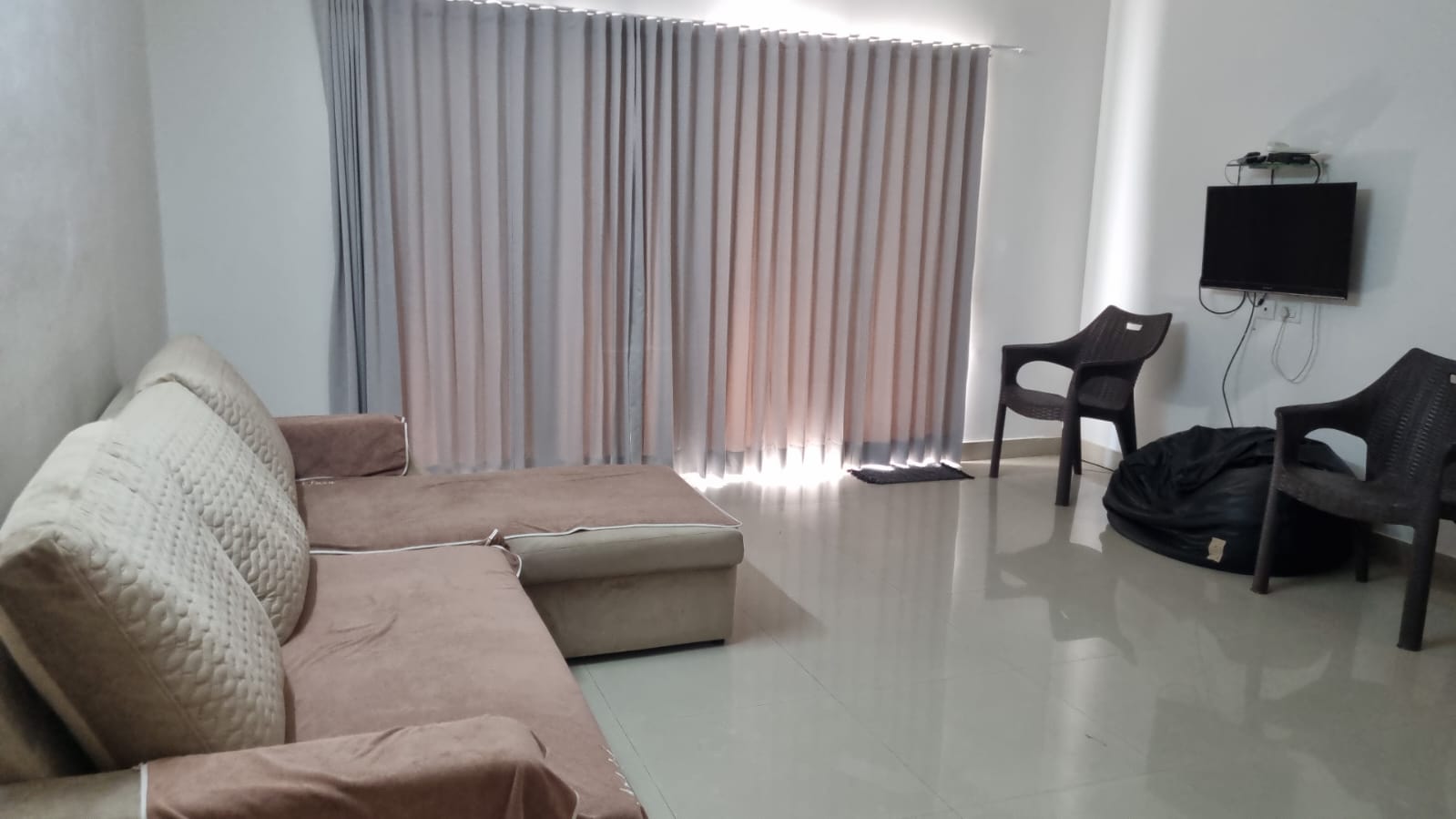 3 BHK 1729 Sq. Ft. Residential Flat / Appartment for Rent in Jagatpur Ahmedabad - Media 9