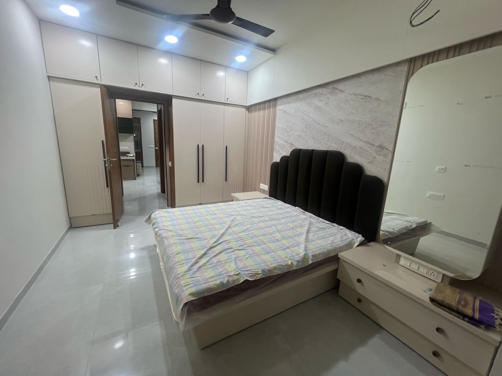 3 BHK 1710 Sq. Ft. Residential Flat / Appartment for Rent in Science City Ahmedabad - Media 14