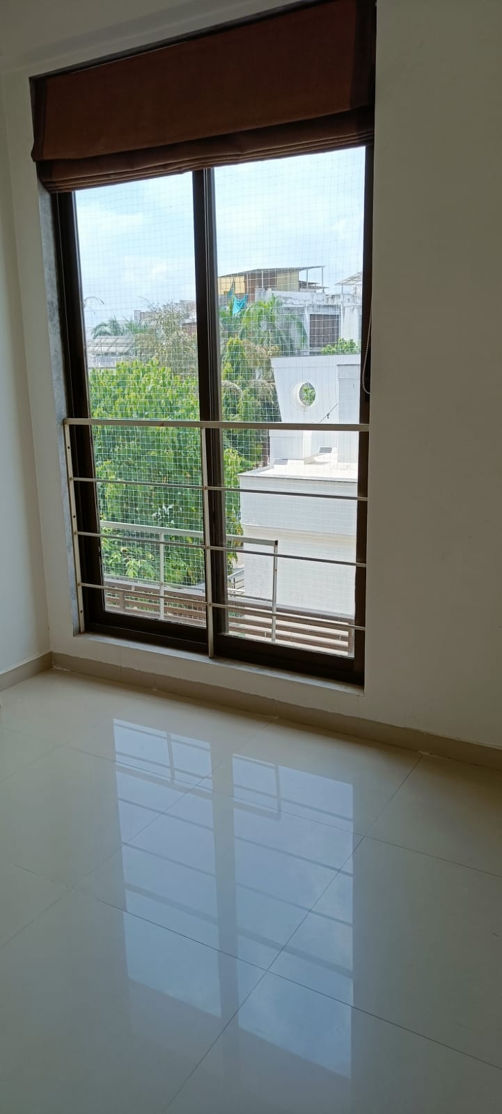 3 BHK 1440 Sq. Ft. Residential Flat / Appartment for Rent in Thaltej Ahmedabad - Media 6