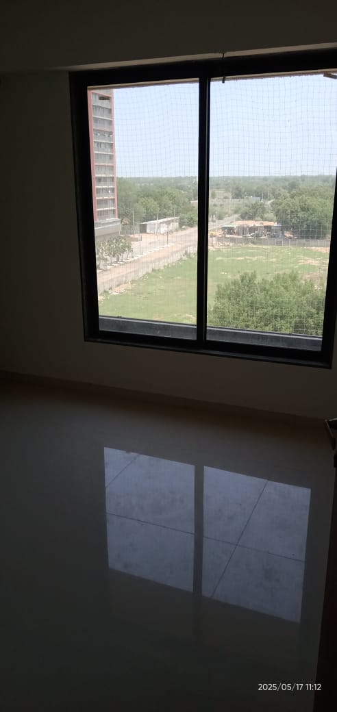 3 BHK 1692 Sq. Ft. Residential Flat / Appartment for Rent in Vaishnodevi Ahmedabad