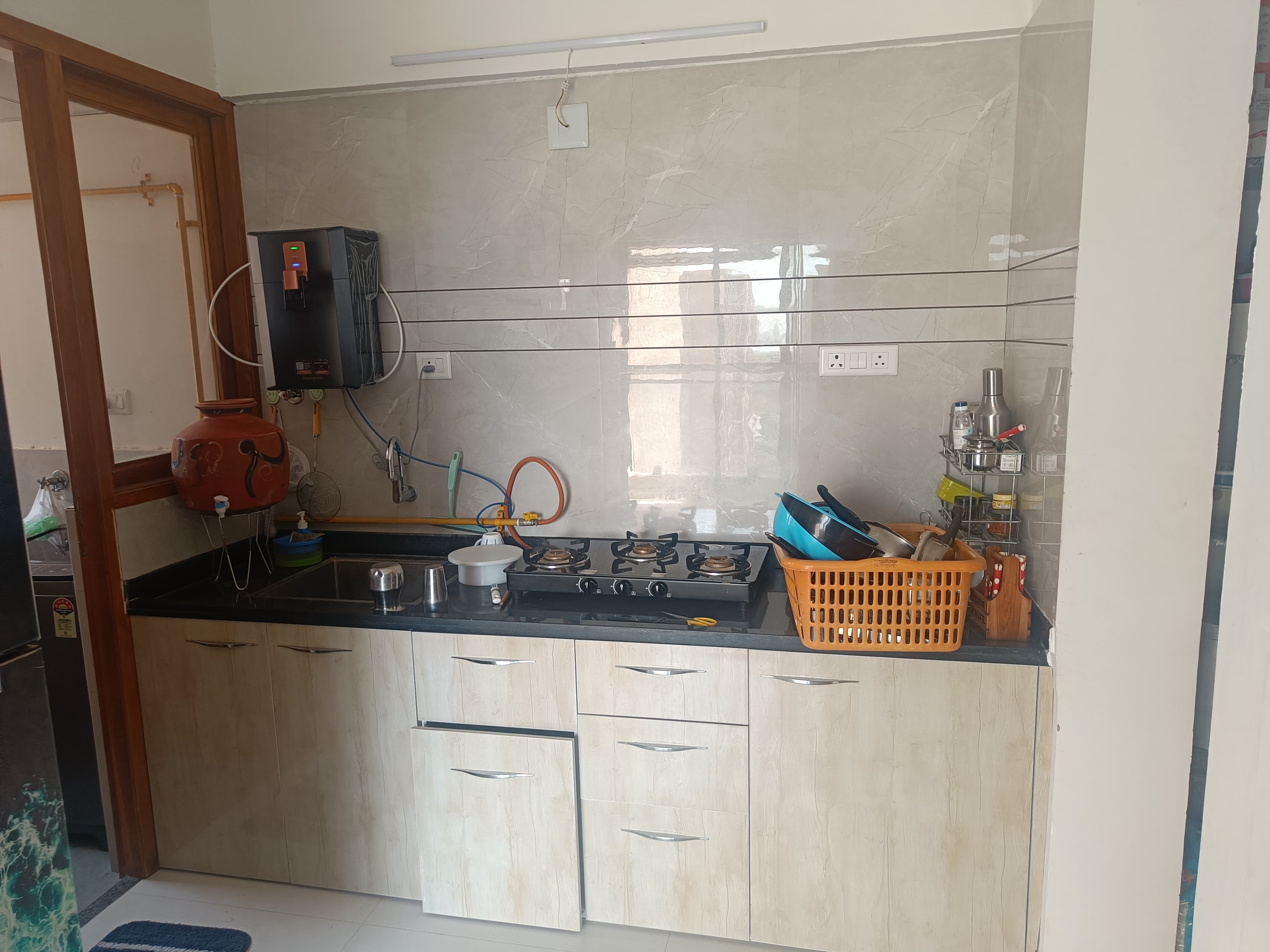 2 BHK 1359 Sq. Ft. Residential Flat / Appartment for Rent in Vaishnodevi Ahmedabad - Media 4