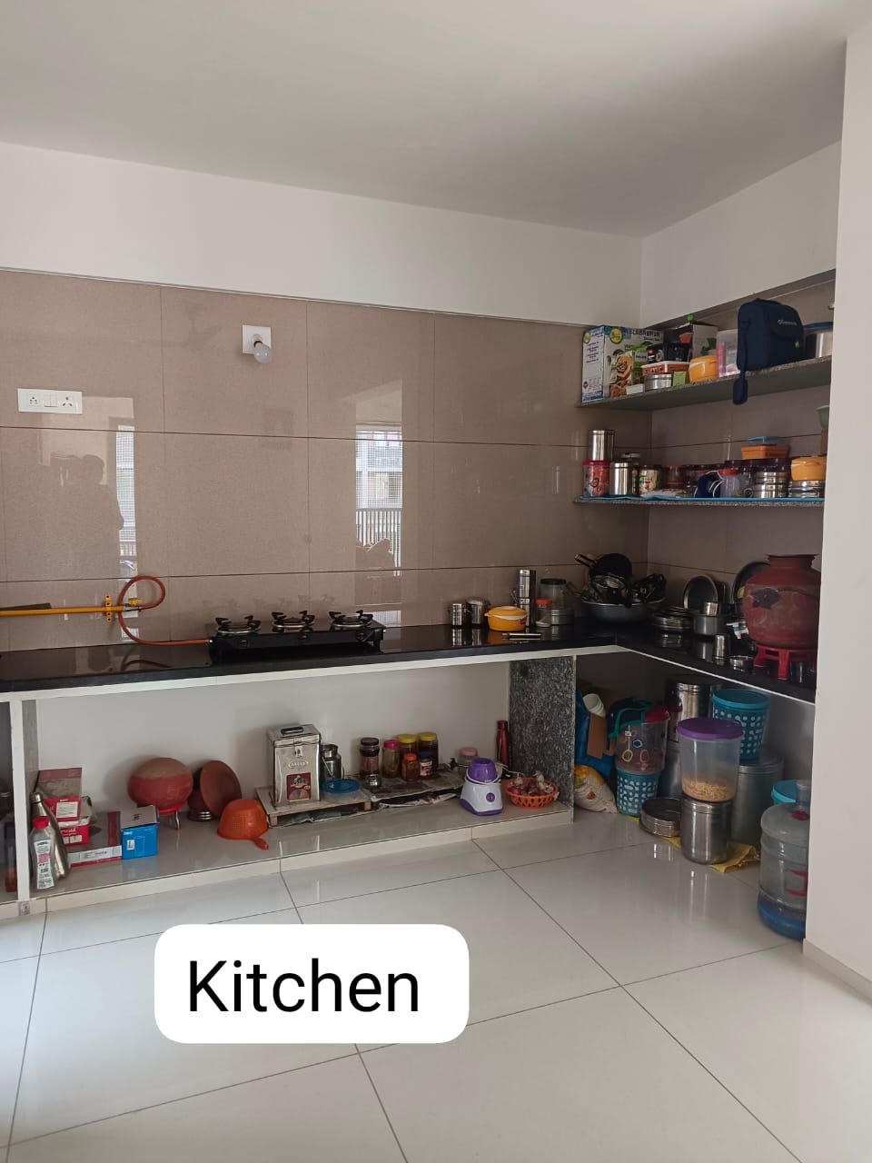 3 BHK 1170 Sq. Ft. Residential Flat / Appartment for Rent in Vaishnodevi Ahmedabad - Media 5