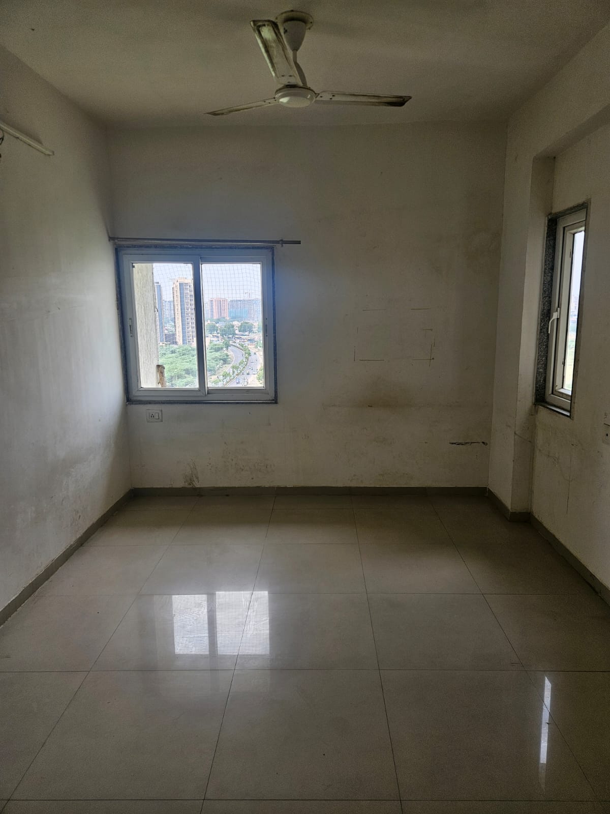 3 BHK 1980 Sq. Ft. Residential Flat / Appartment for Rent in Jagatpur Ahmedabad - Media 10