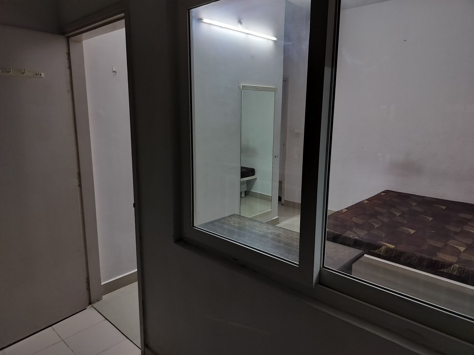3 BHK 1332 Sq. Ft. Residential Flat / Appartment for Rent in Jagatpur Ahmedabad - Media 3