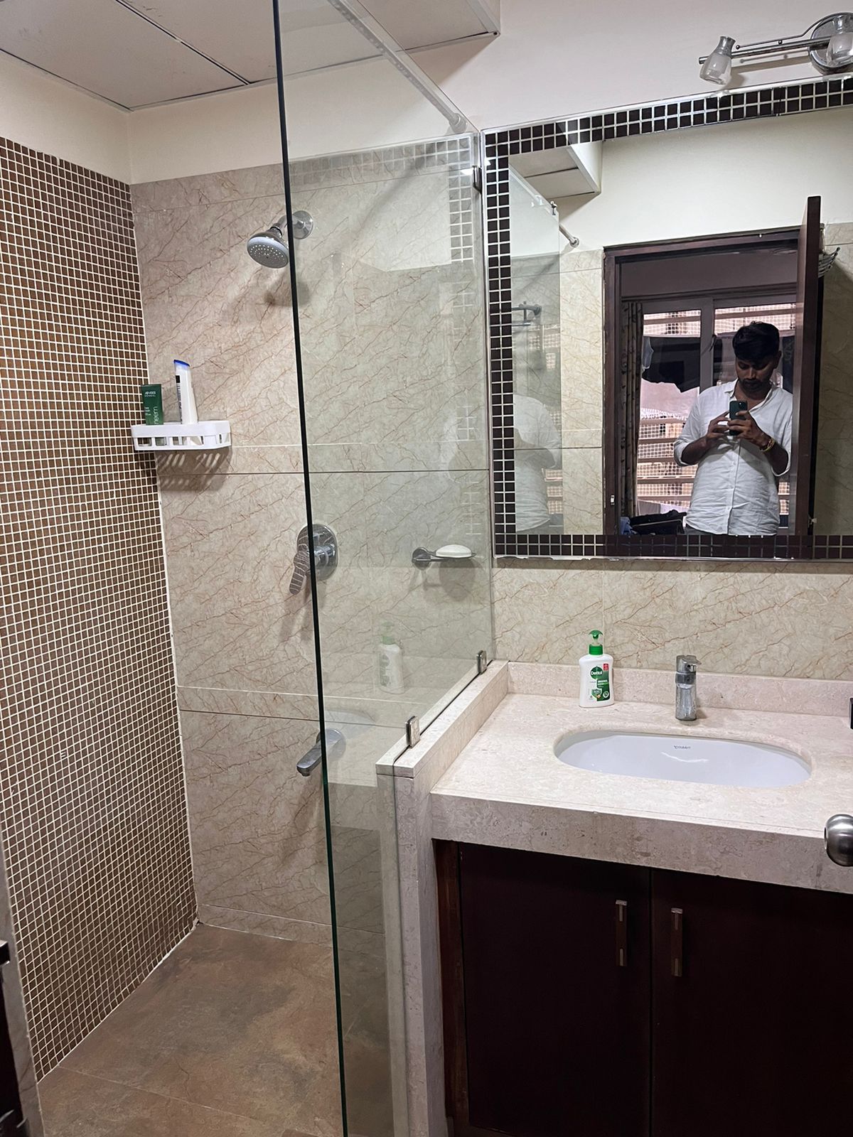 4 BHK 2750 Sq. Ft. Residential Flat / Appartment for Sell in Bodakdev Ahmedabad - Media 5