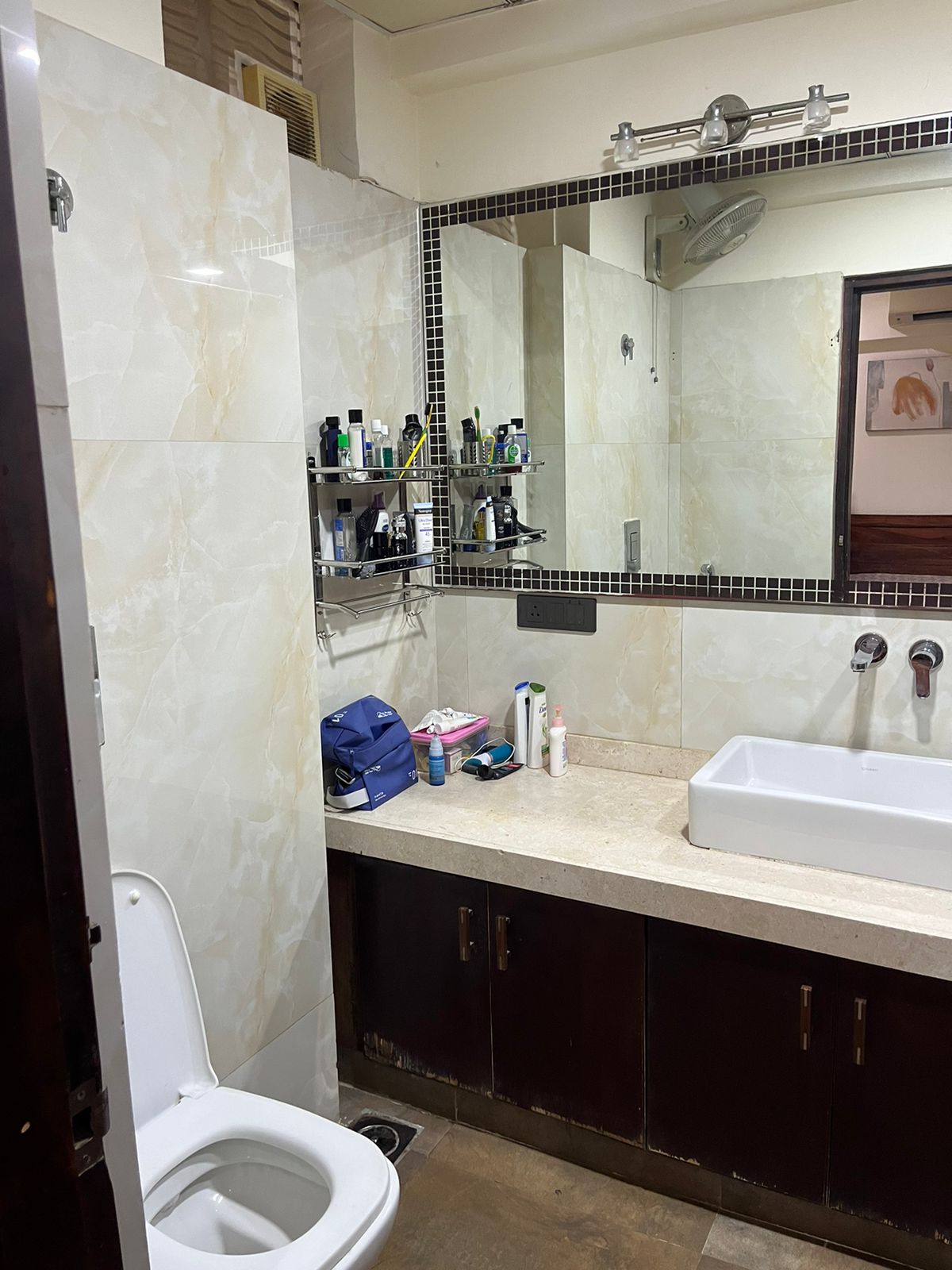 4 BHK 2750 Sq. Ft. Residential Flat / Appartment for Sell in Bodakdev Ahmedabad - Media 19