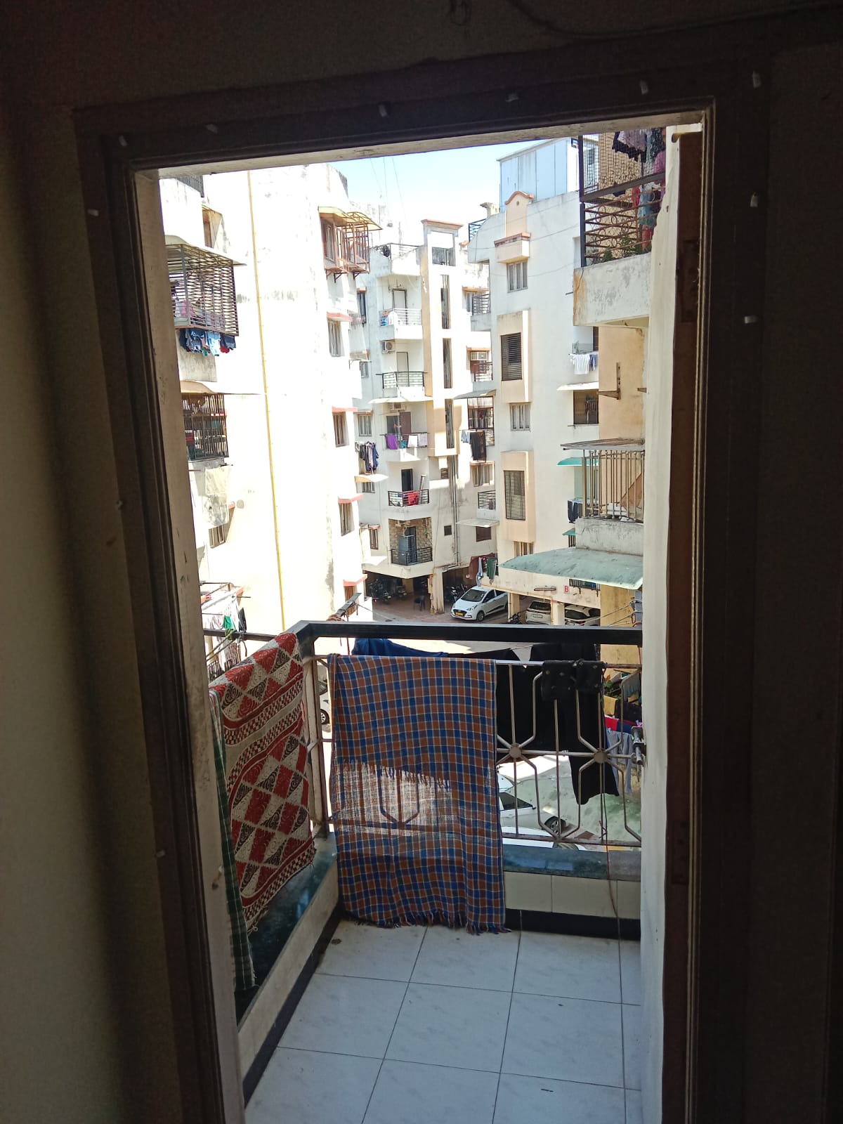 2 BHK 990 Sq. Ft. Residential Flat / Appartment for Sell in Chankyapuri Ahmedabad - Media 7