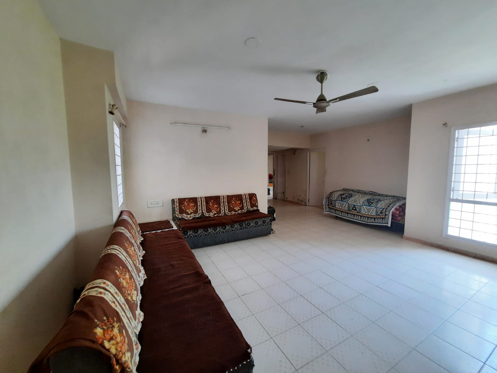 3 BHK 1935 Sq. Ft. Residential Flat / Appartment for Sell in Bodakdev Ahmedabad - Media 13