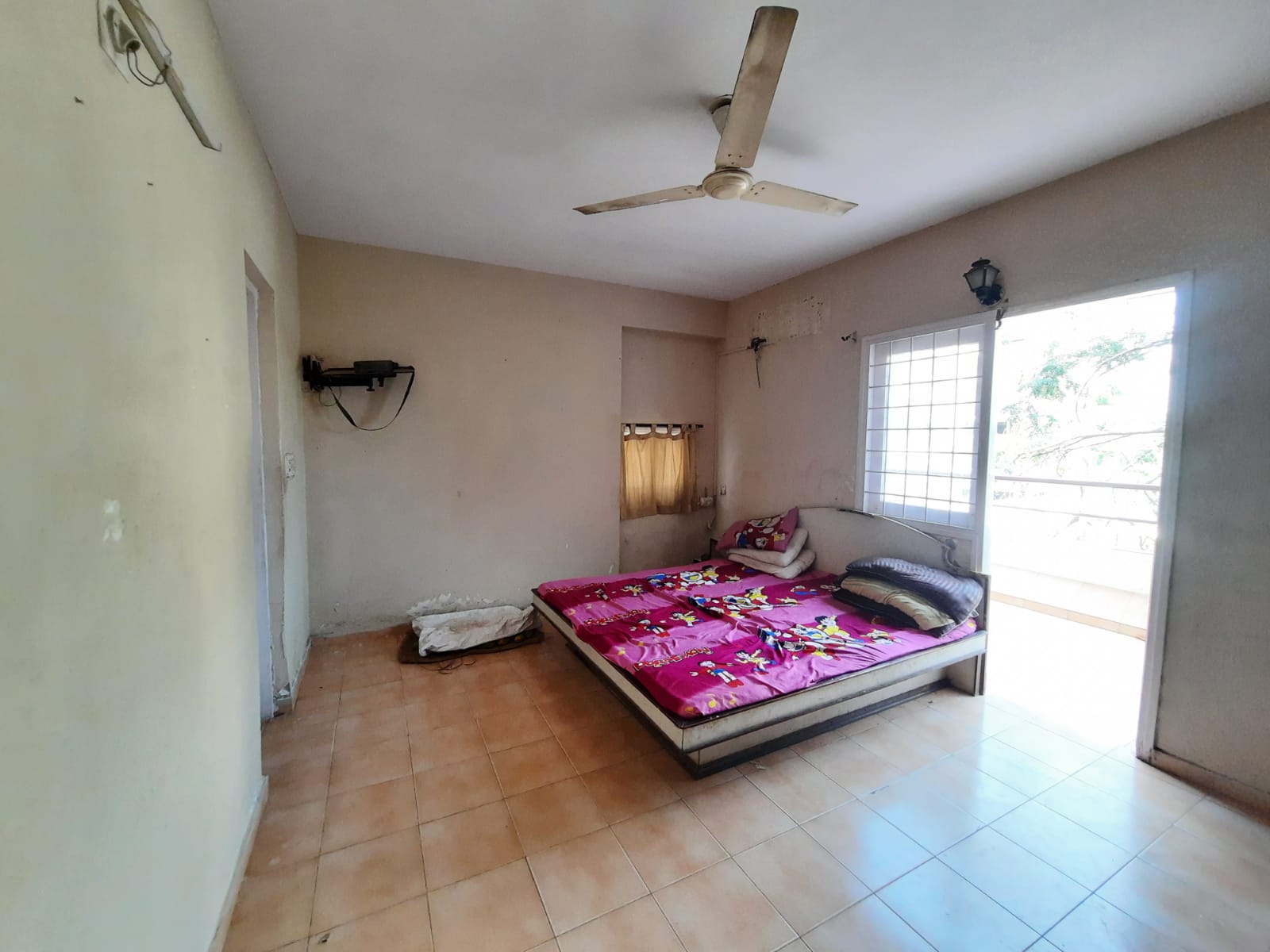 3 BHK 1935 Sq. Ft. Residential Flat / Appartment for Sell in Bodakdev Ahmedabad - Media 10