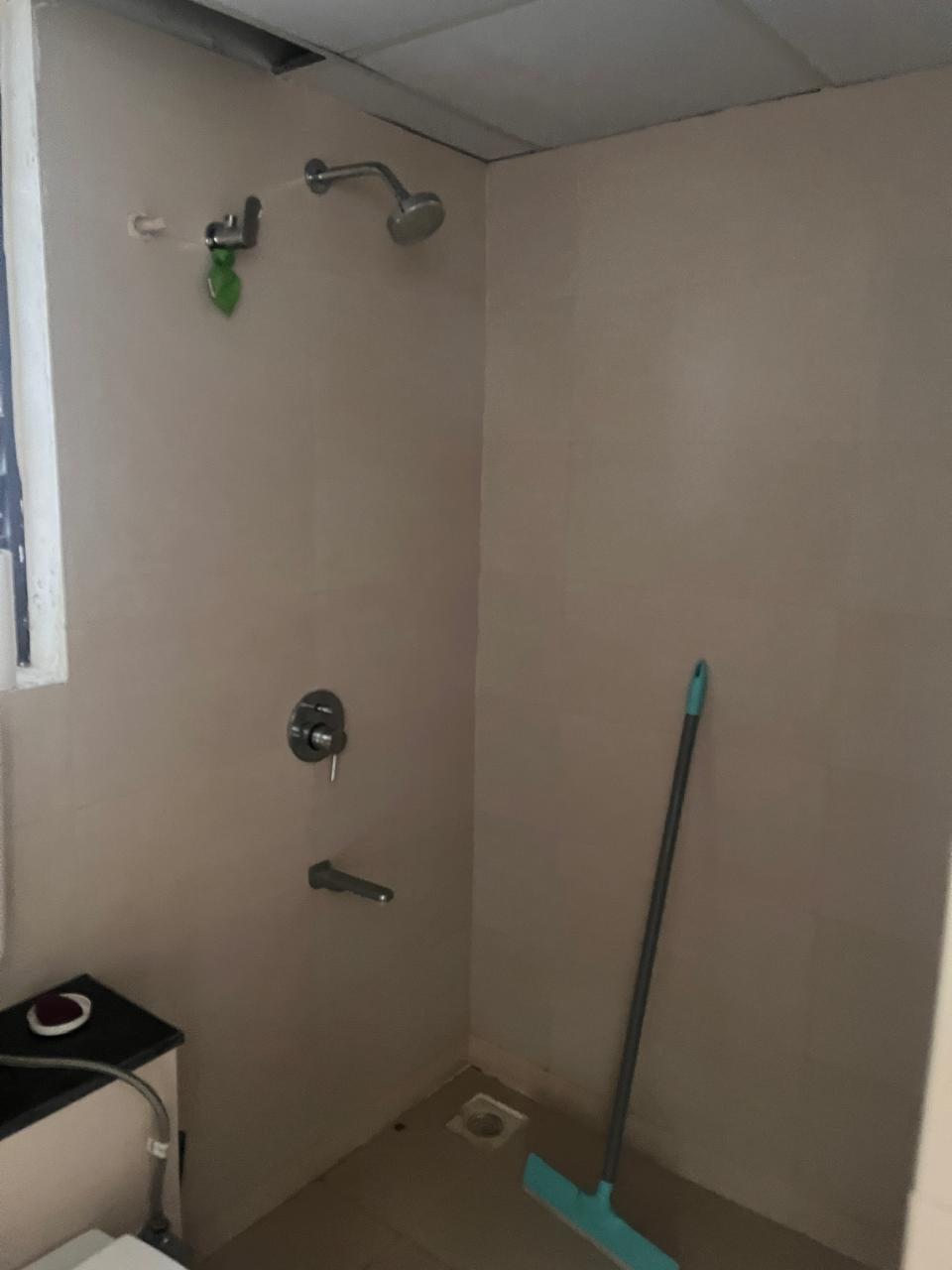 3 BHK 1600 Sq. Ft. Residential Flat / Appartment for Sell in Jagatpur Ahmedabad - Media 13