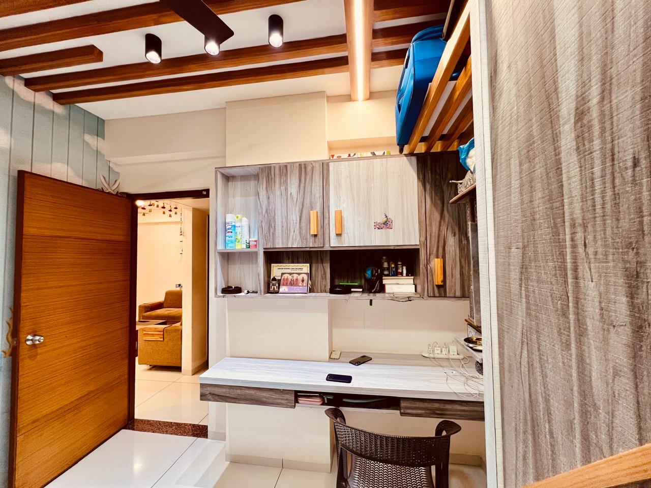2 BHK 1136 Sq. Ft. Residential Flat / Appartment for Sell in Vaishnodevi Ahmedabad - Media 4