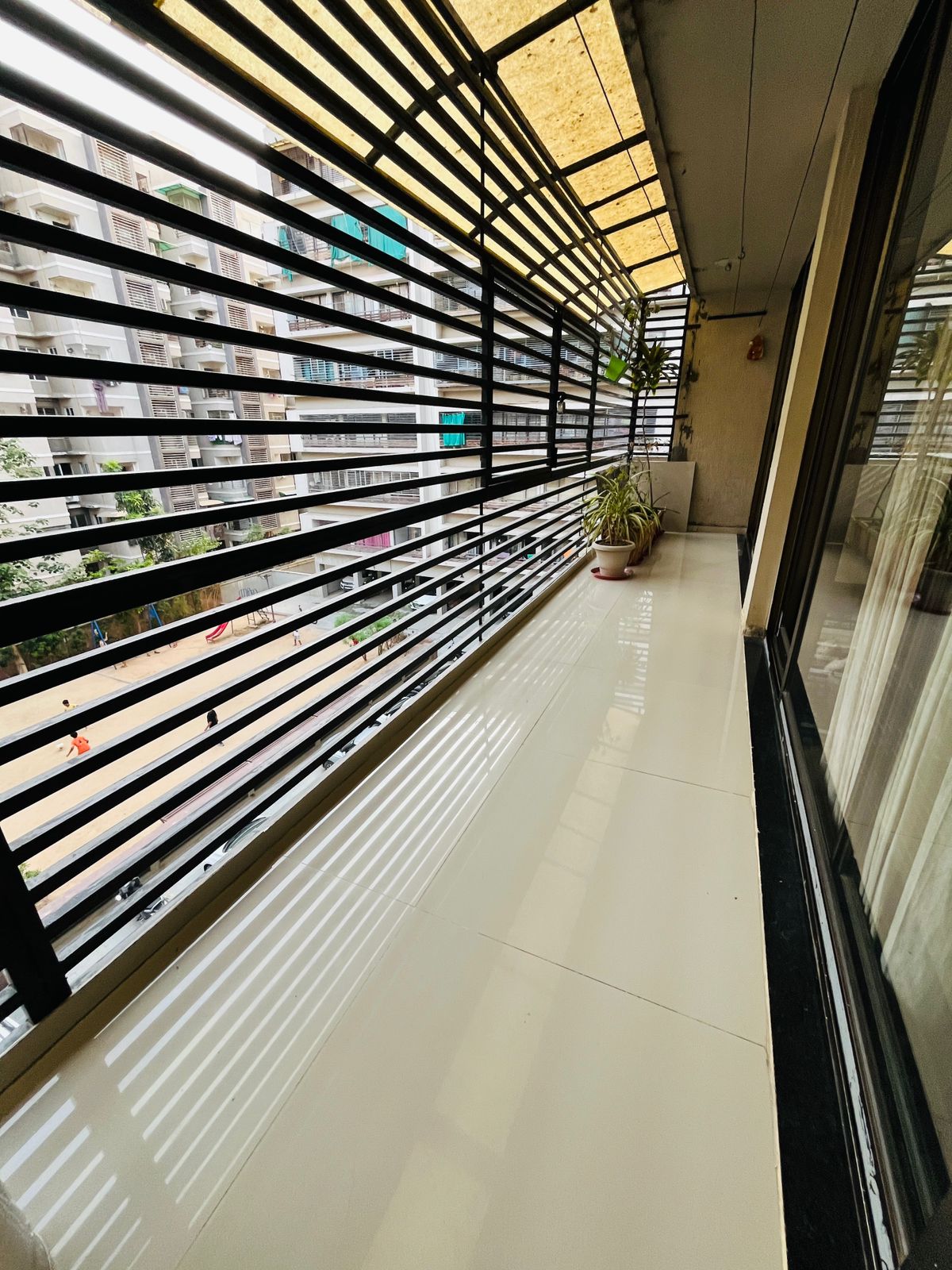 2 BHK 1260 Sq. Ft. Residential Flat / Appartment for Rent in Gota Ahmedabad - Media 2