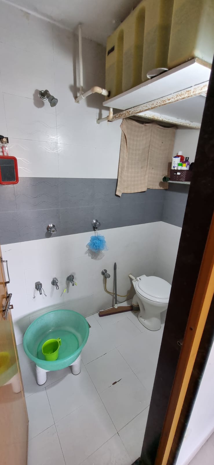 2 BHK 990 Sq. Ft. Residential Flat / Appartment for Sell in Sola Ahmedabad - Media 3