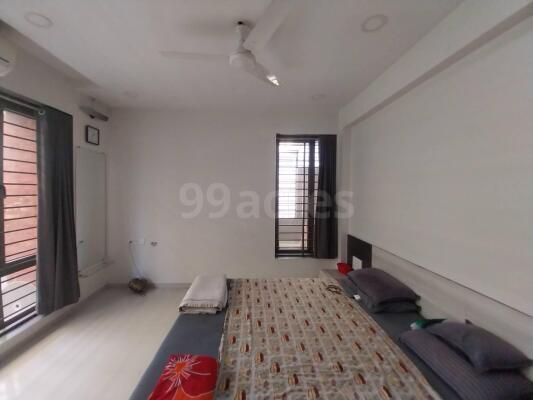 4 BHK 475 Sq. Yrd. Residential Bunglow / Villa for Sell in Science City Ahmedabad - Media 12