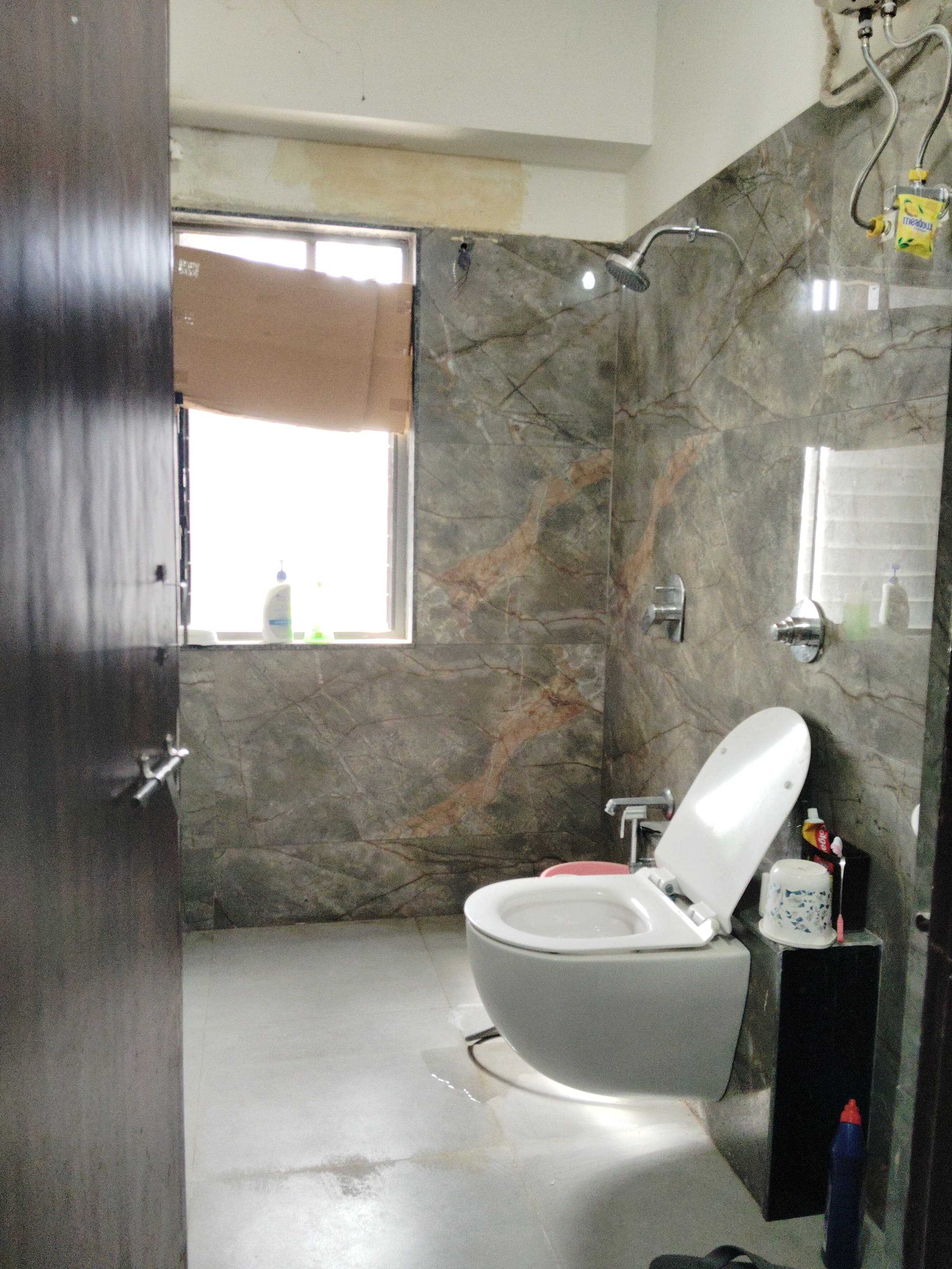 3 BHK 2007 Sq. Ft. Residential Flat / Appartment for Sell in Vaishnodevi Ahmedabad - Media 4