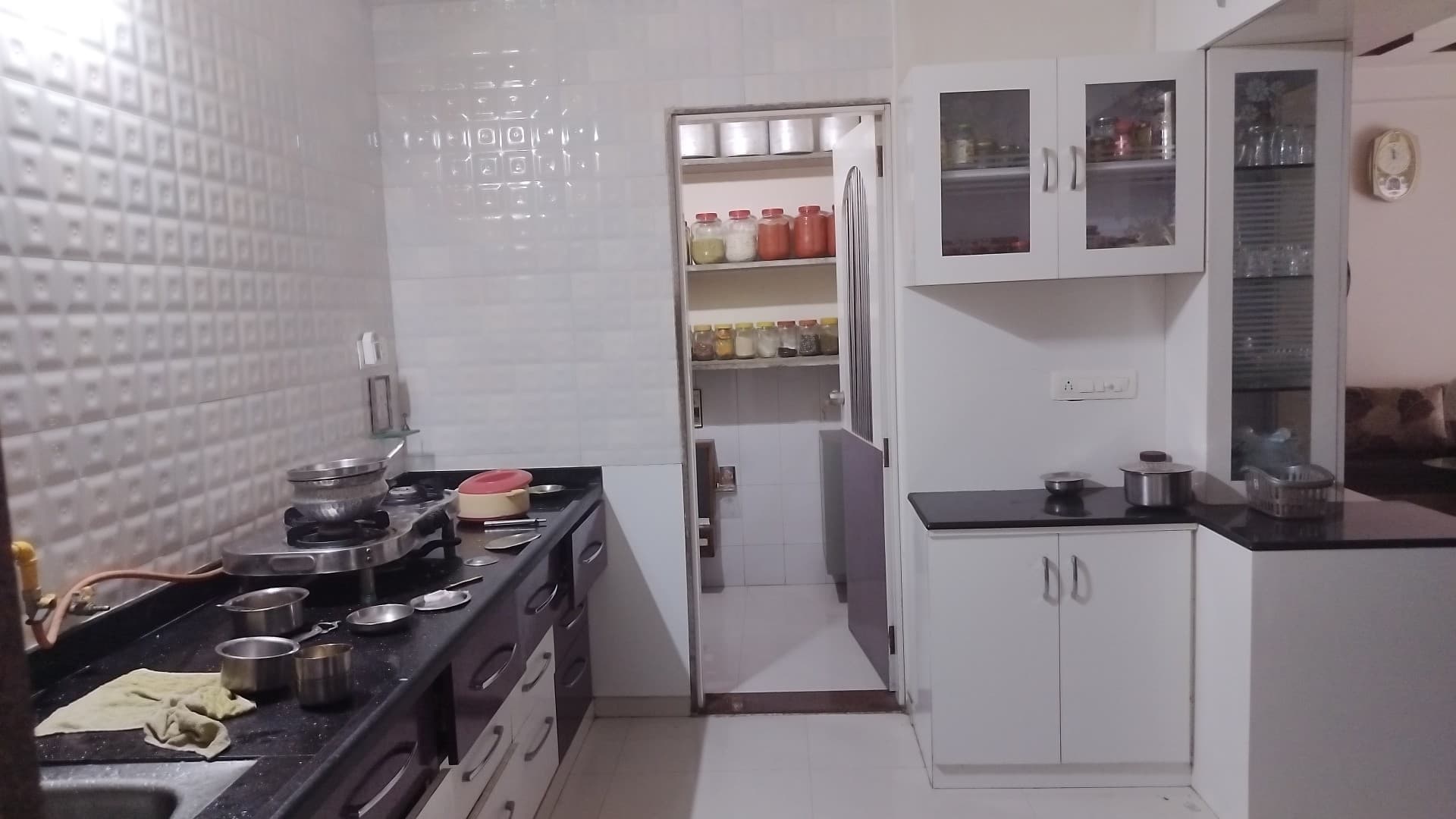 3 BHK 1899 Sq. Ft. Residential Flat / Appartment for Sell in Sola Ahmedabad - Media 9