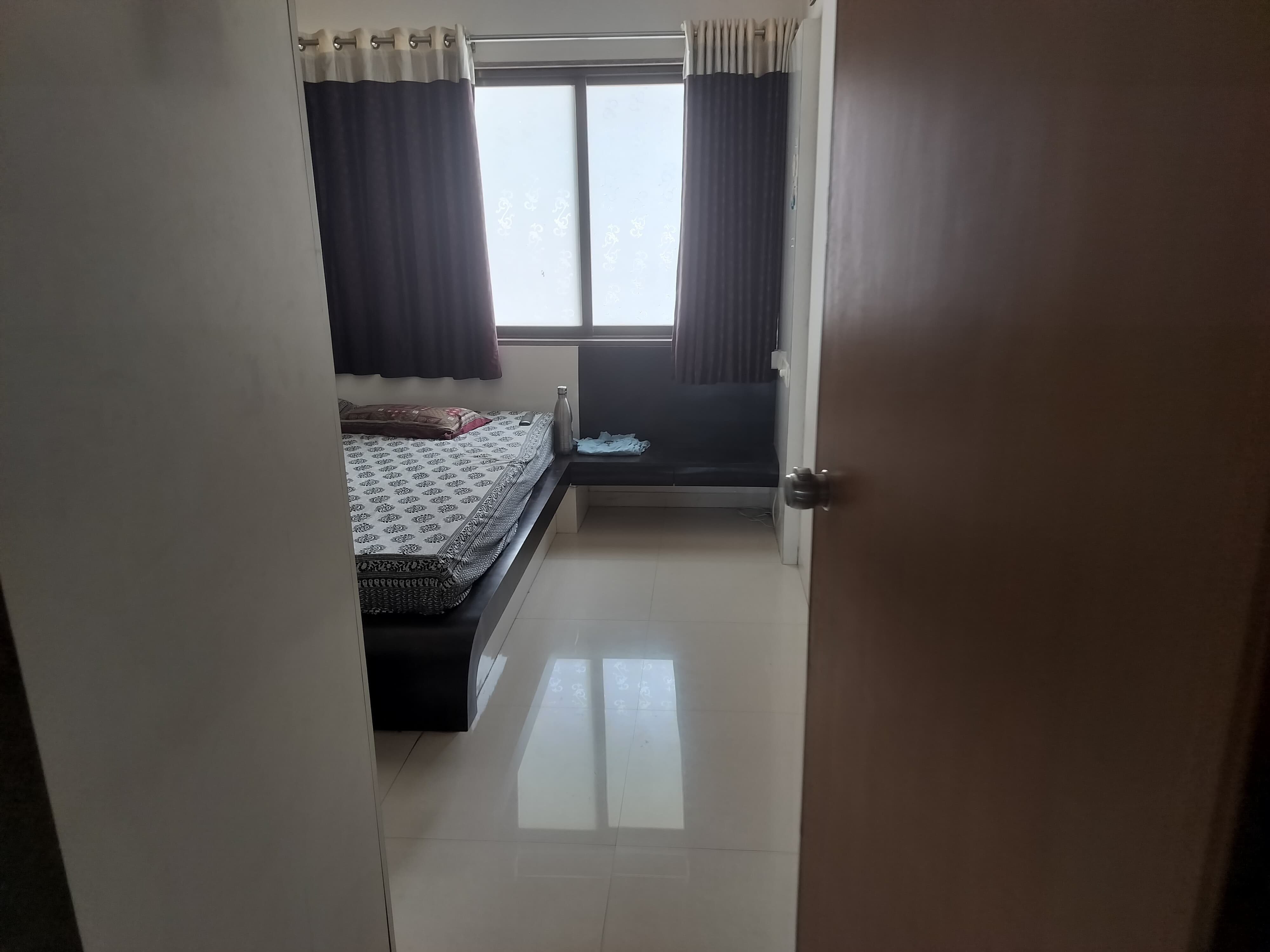 3 BHK 1899 Sq. Ft. Residential Flat / Appartment for Sell in Sola Ahmedabad - Media 13