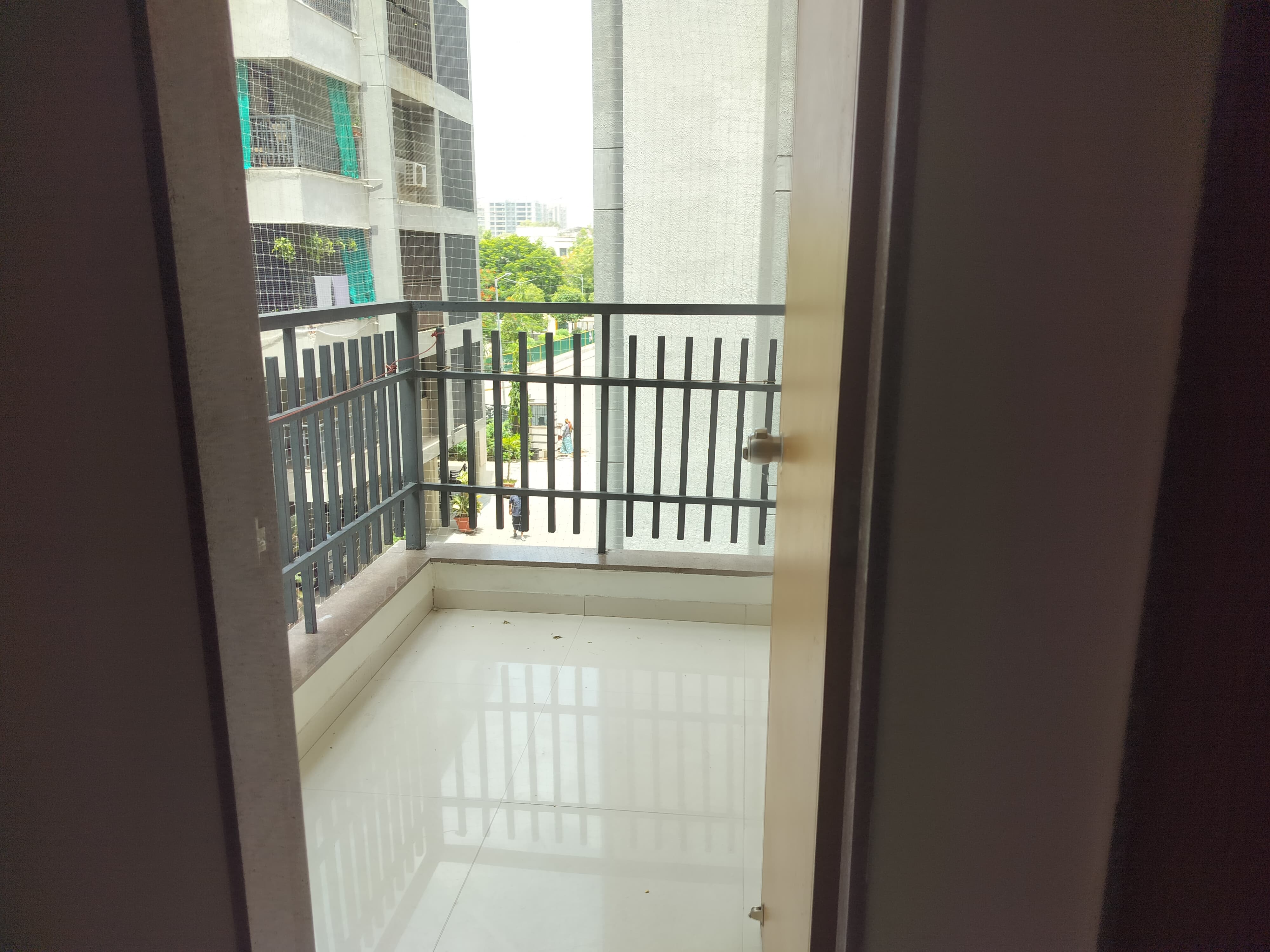 3 BHK 1899 Sq. Ft. Residential Flat / Appartment for Sell in Sola Ahmedabad - Media 20