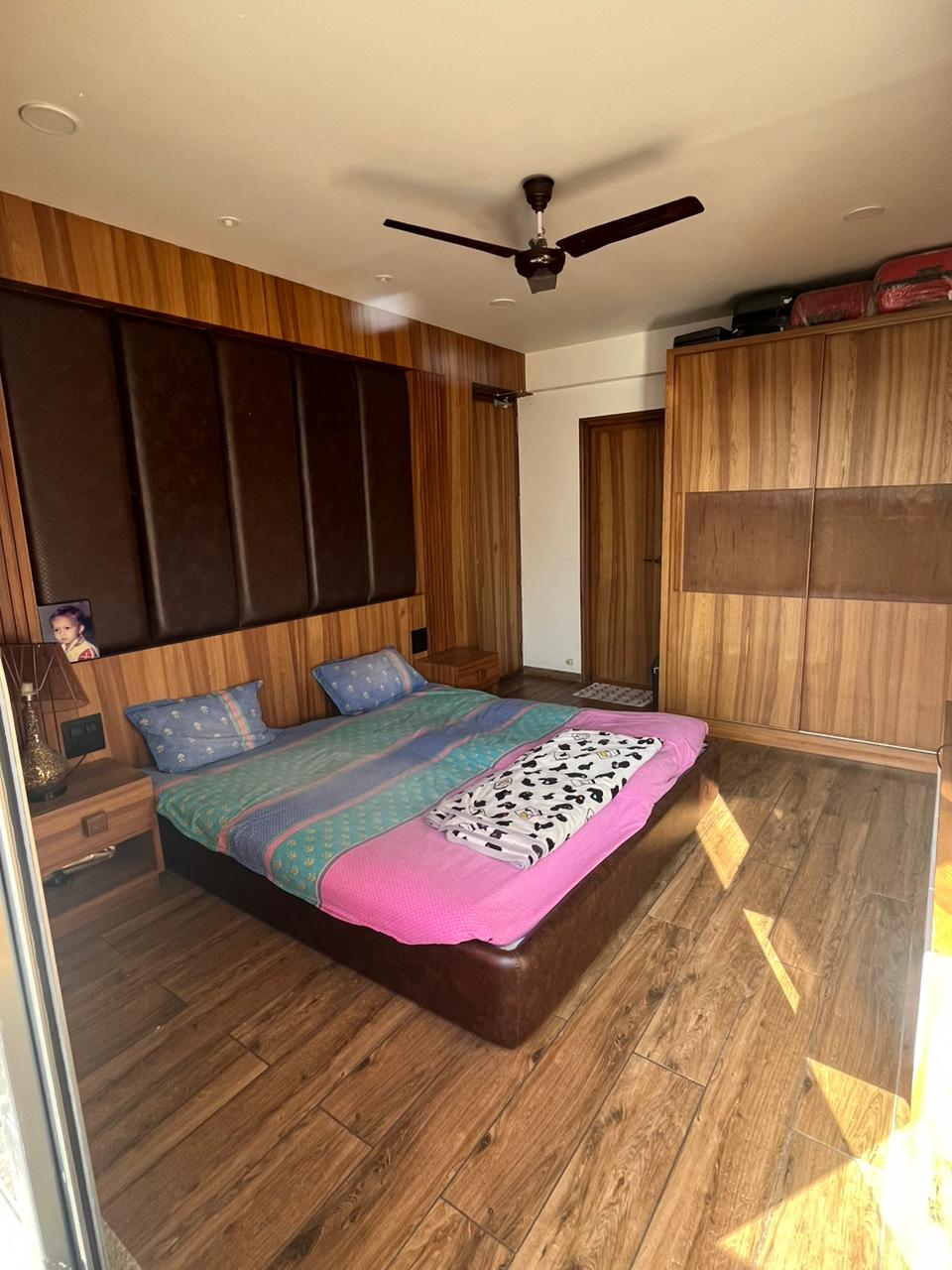 3 BHK 2700 Sq. Ft. Residential Flat / Appartment for Sell in Tragad Ahmedabad - Media 20