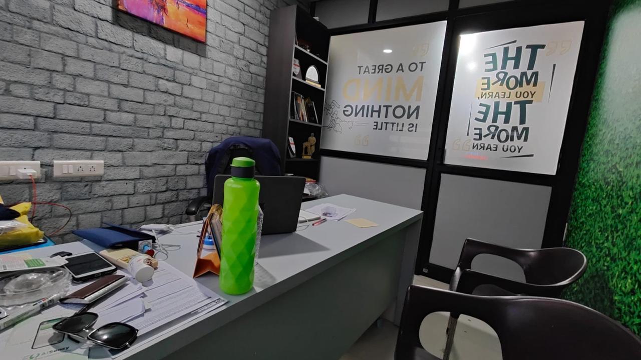 Office 705 Sq. Ft. Commercial Office for Sell in Science City Ahmedabad - Media 7