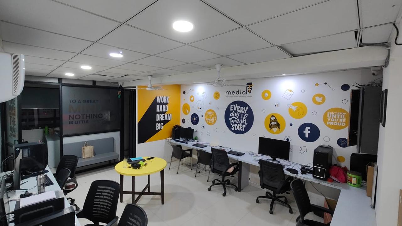Office 705 Sq. Ft. Commercial Office for Sell in Science City Ahmedabad - Media 4