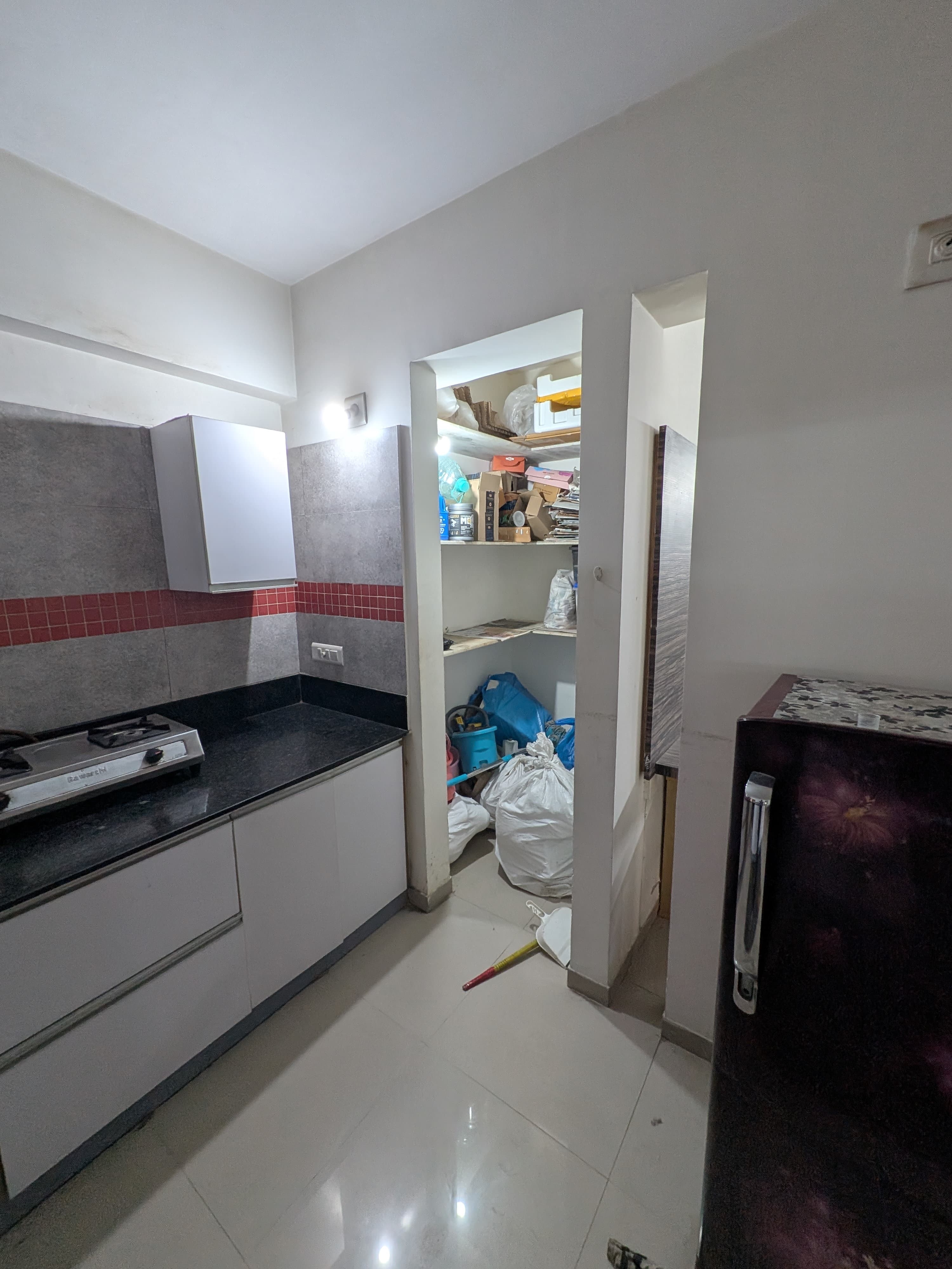 2 BHK 147 Sq. Yrd. Residential Flat / Appartment for Rent in Vaishnodevi Ahmedabad - Media 8