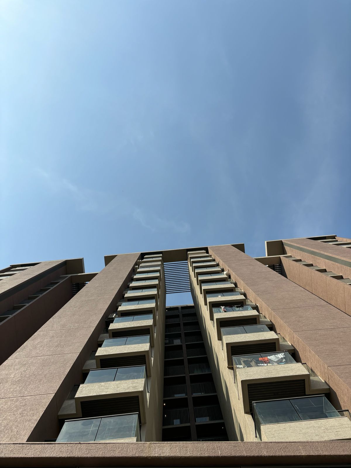 3 BHK 172 Sq. Yrd. Residential Flat / Appartment for Sell in Shilaj Ahmedabad - Media 2