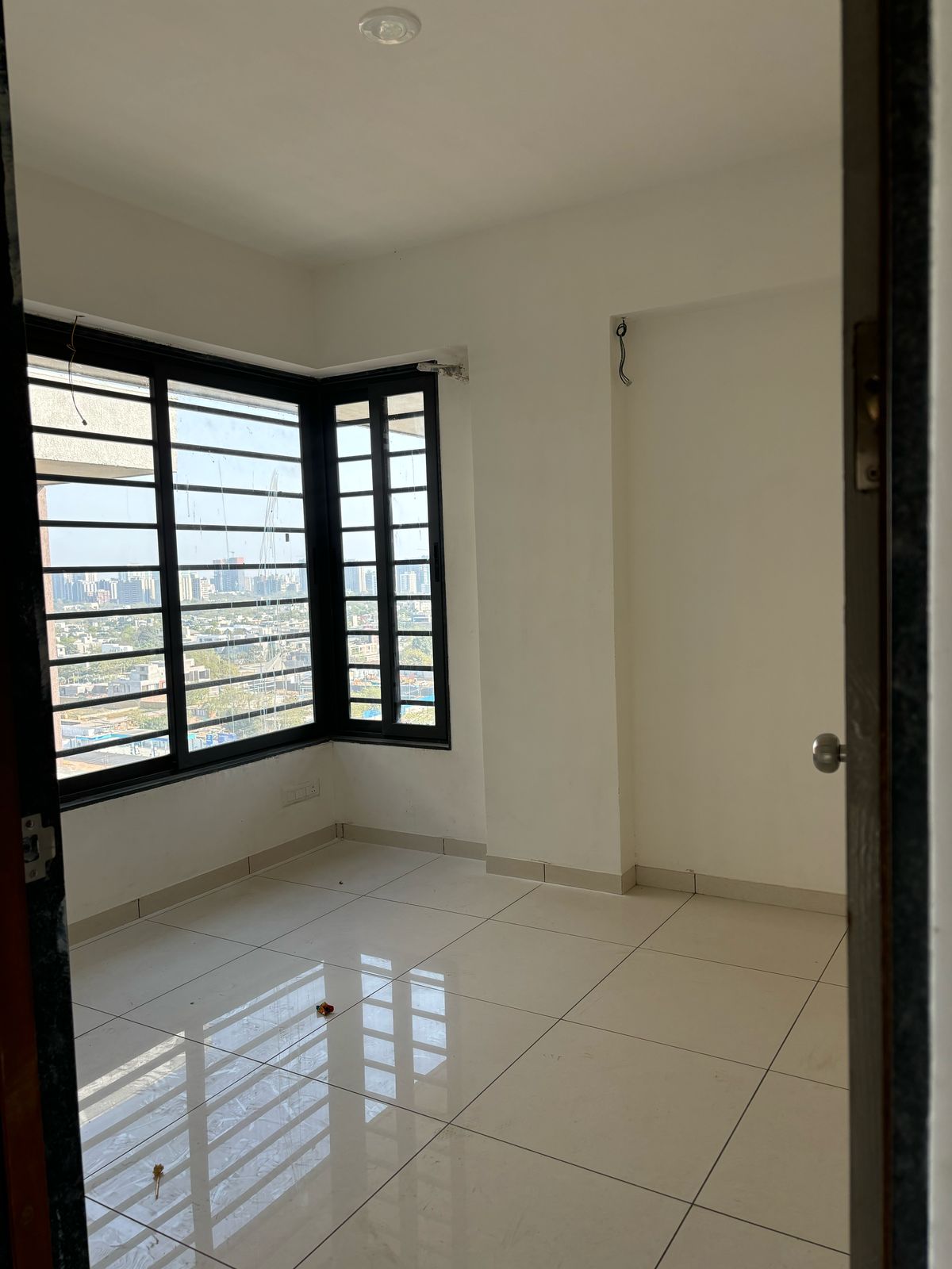 3 BHK 172 Sq. Yrd. Residential Flat / Appartment for Sell in Shilaj Ahmedabad - Media 9
