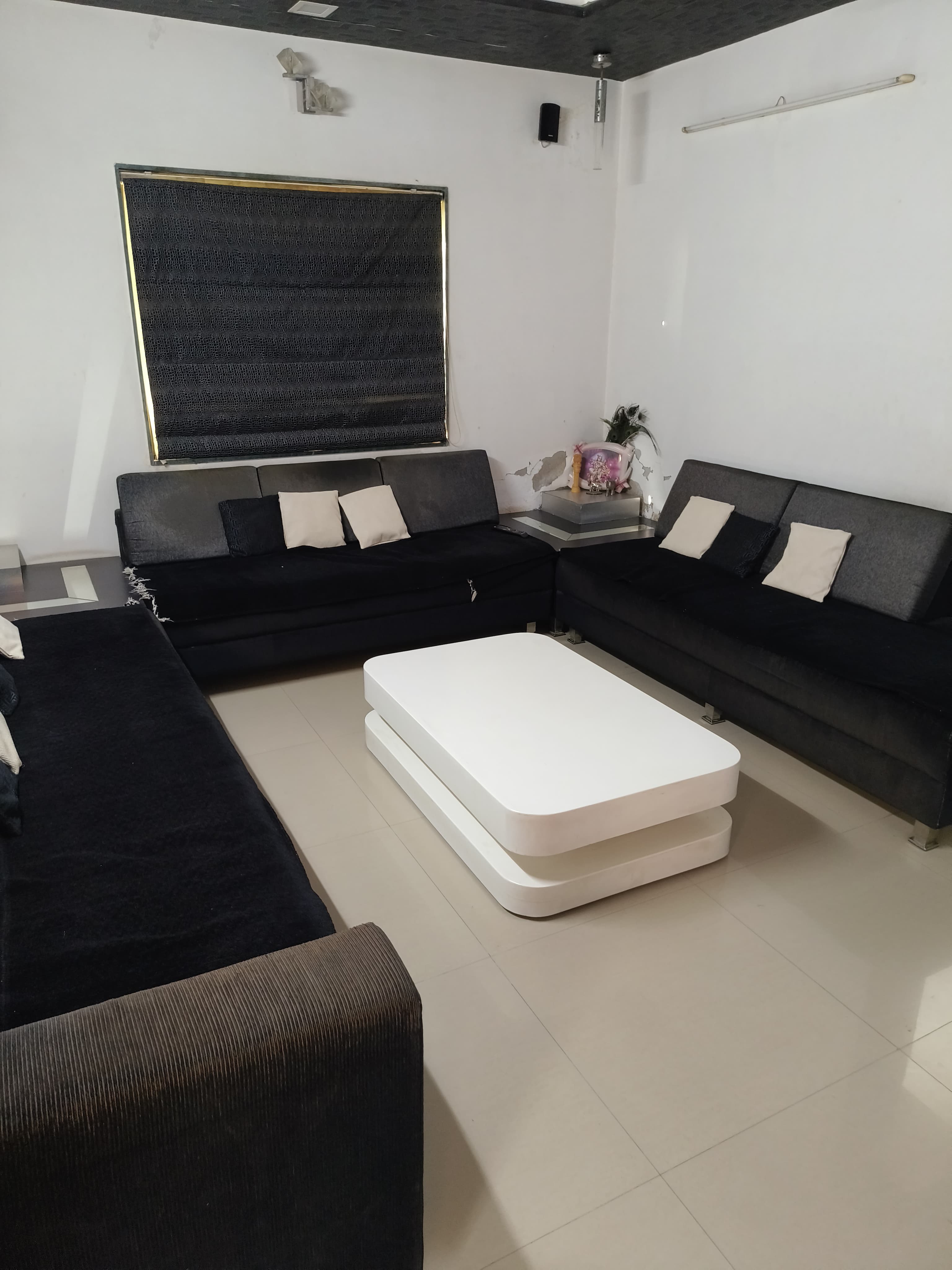 4 BHK 240 Sq. Yrd. Residential Bunglow / Villa for Sell in Vaishnodevi Ahmedabad - Media 11