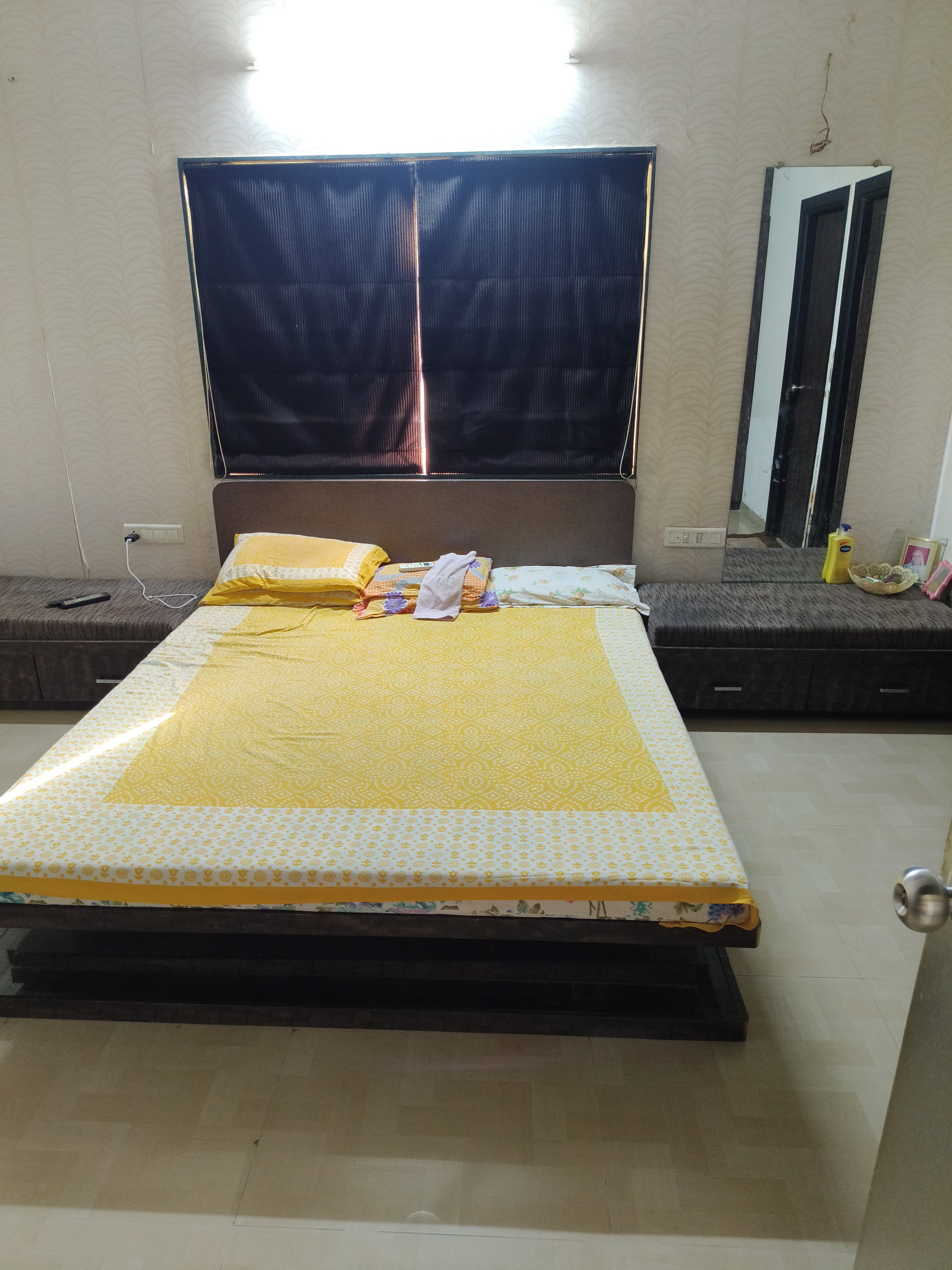 4 BHK 240 Sq. Yrd. Residential Bunglow / Villa for Sell in Vaishnodevi Ahmedabad - Media 6