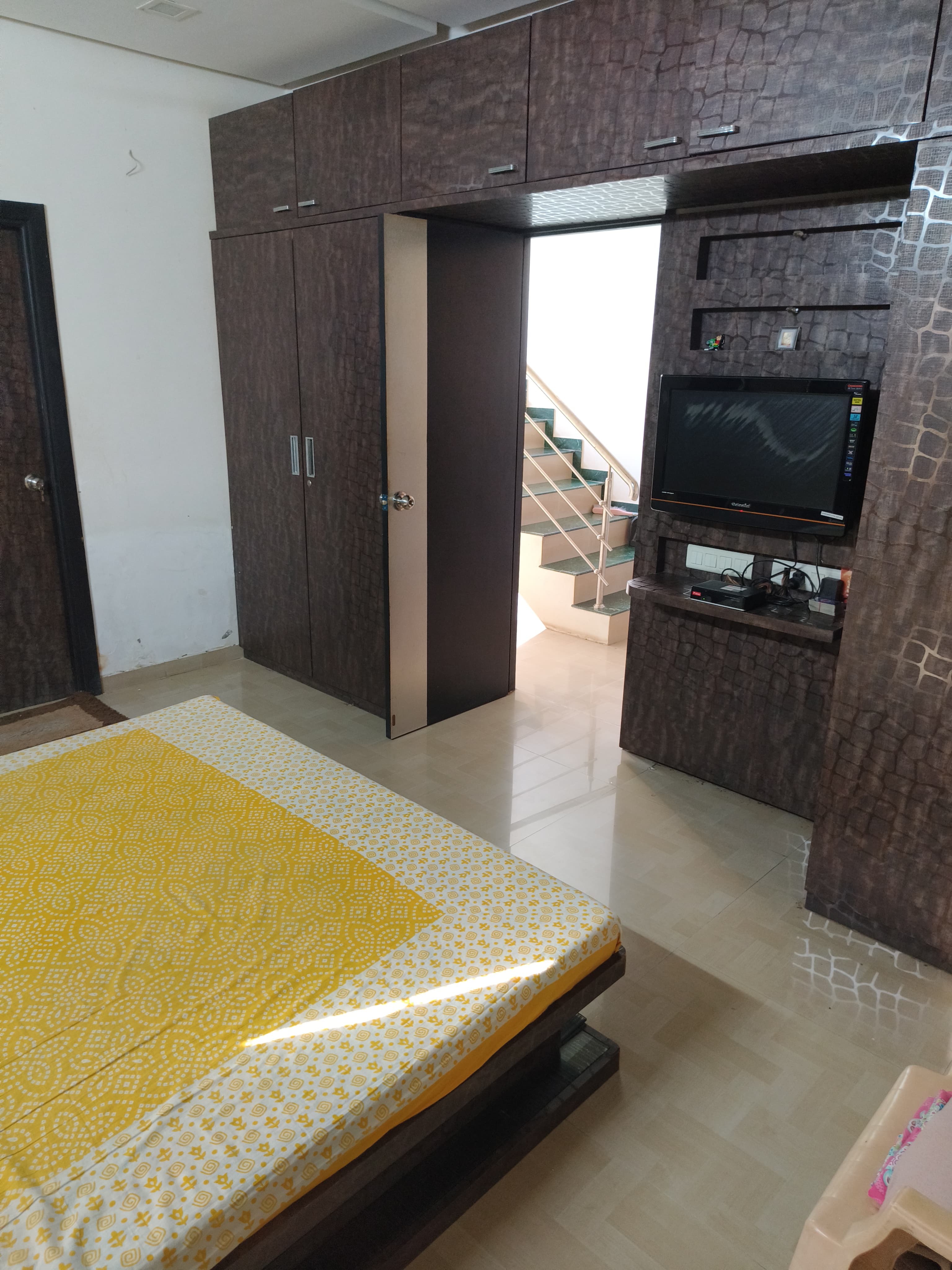 4 BHK 240 Sq. Yrd. Residential Bunglow / Villa for Sell in Vaishnodevi Ahmedabad - Media 5