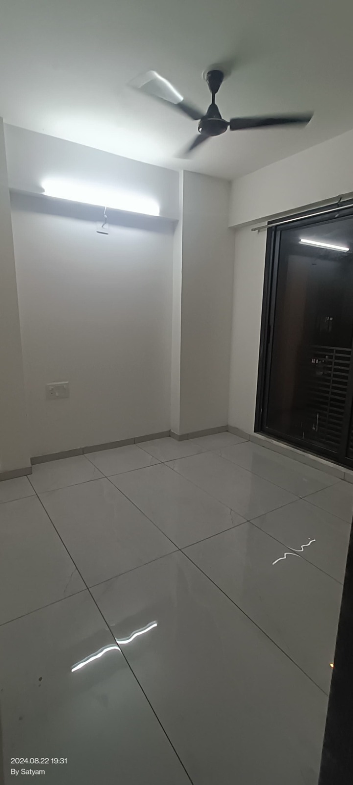 3 BHK 1800 Sq. Ft. Residential Flat / Appartment for Sell in Gota Ahmedabad - Media 13