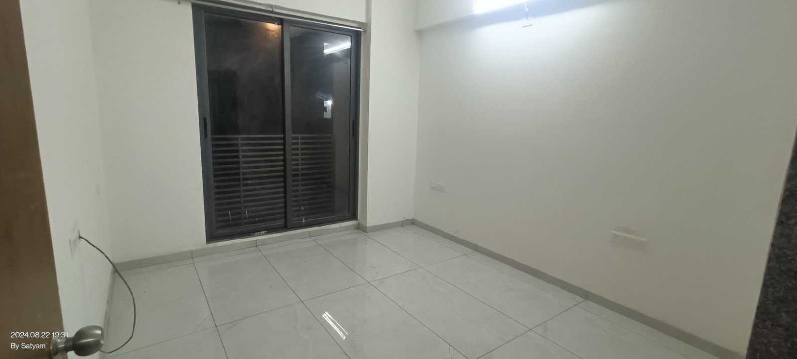 3 BHK 1800 Sq. Ft. Residential Flat / Appartment for Sell in Gota Ahmedabad - Media 10