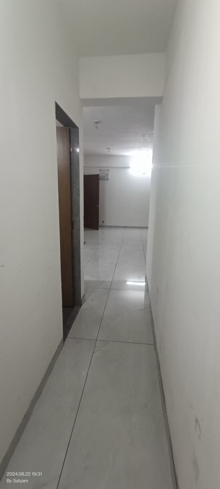 3 BHK 1800 Sq. Ft. Residential Flat / Appartment for Sell in Gota Ahmedabad - Media 11