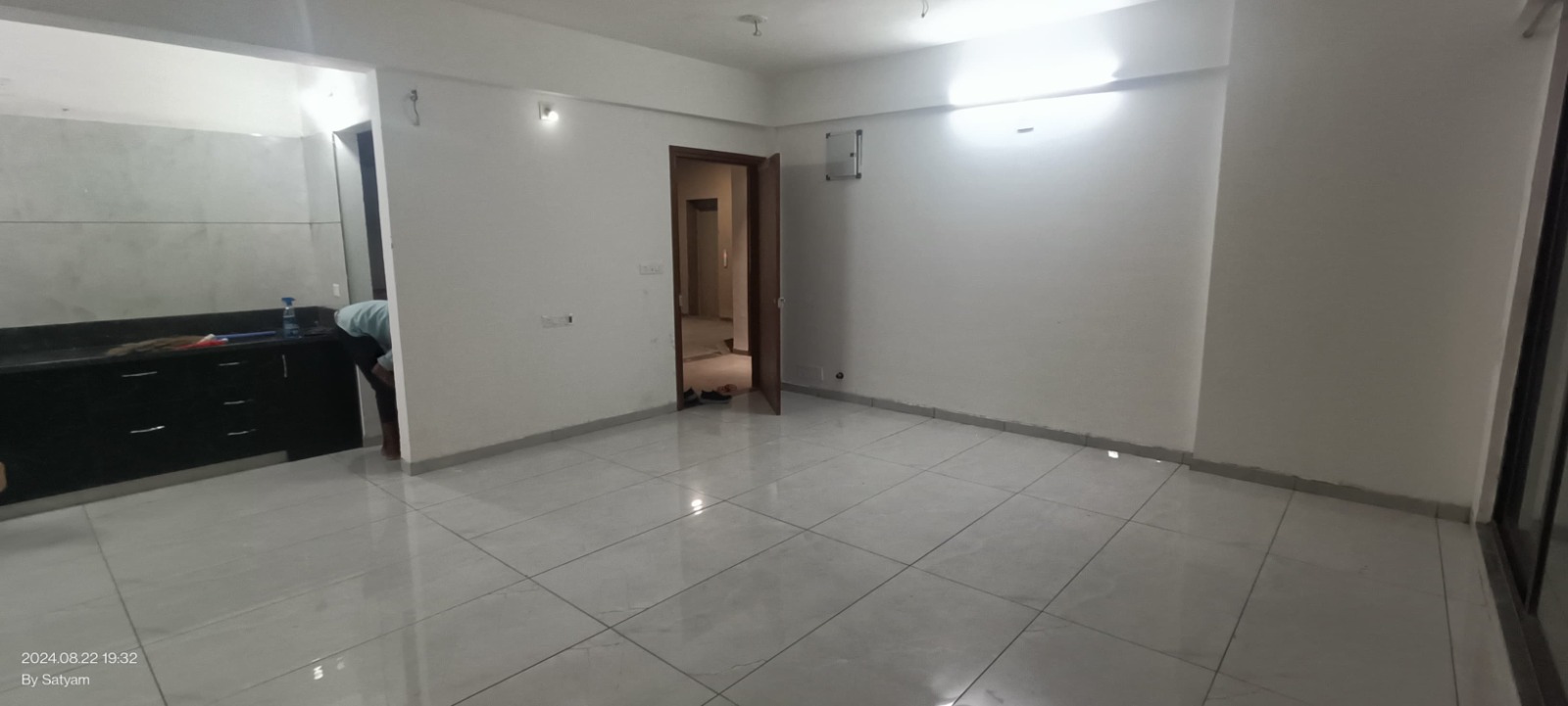 3 BHK 1800 Sq. Ft. Residential Flat / Appartment for Sell in Gota Ahmedabad - Media 14